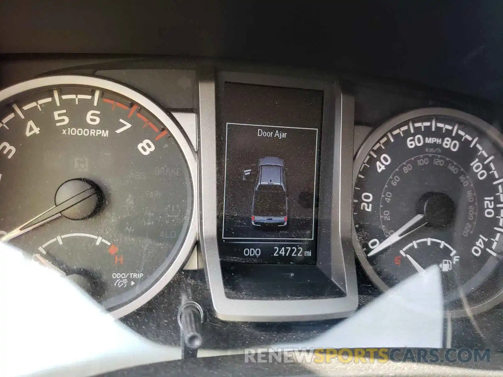 8 Photograph of a damaged car 5TFAZ5CN8KX077756 TOYOTA TACOMA 2019