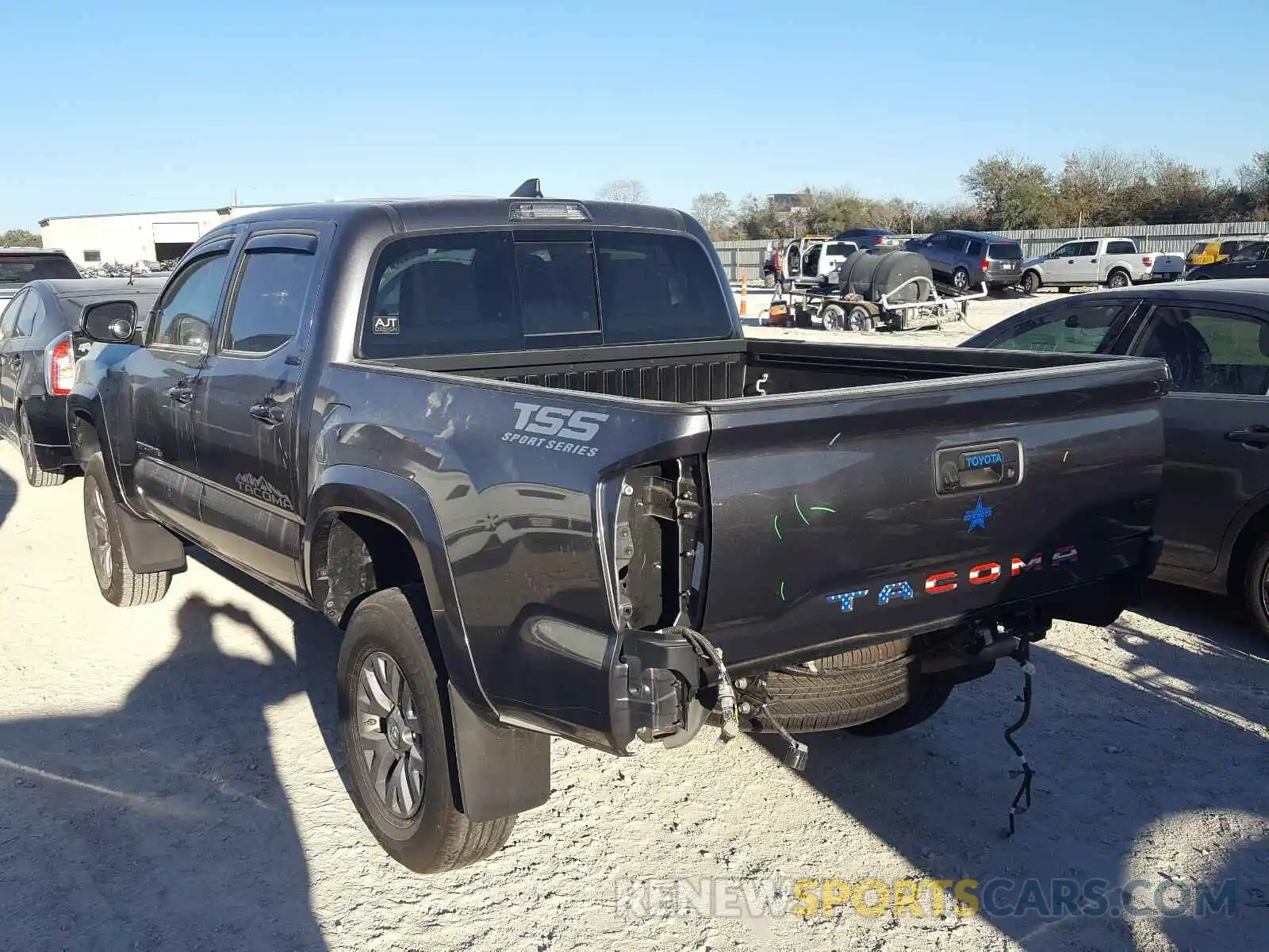 3 Photograph of a damaged car 5TFAZ5CN8KX078776 TOYOTA TACOMA 2019