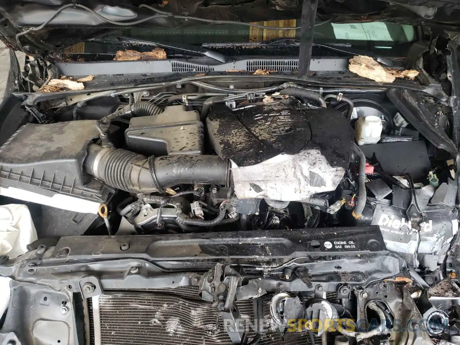 7 Photograph of a damaged car 5TFAZ5CN8KX079202 TOYOTA TACOMA 2019