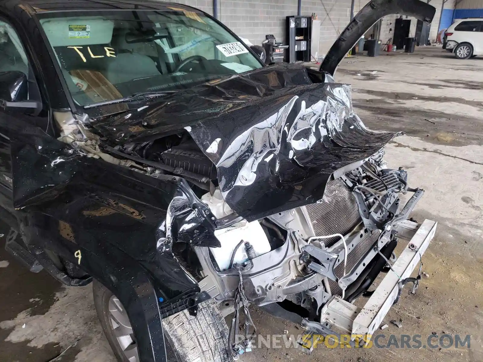 9 Photograph of a damaged car 5TFAZ5CN8KX079202 TOYOTA TACOMA 2019