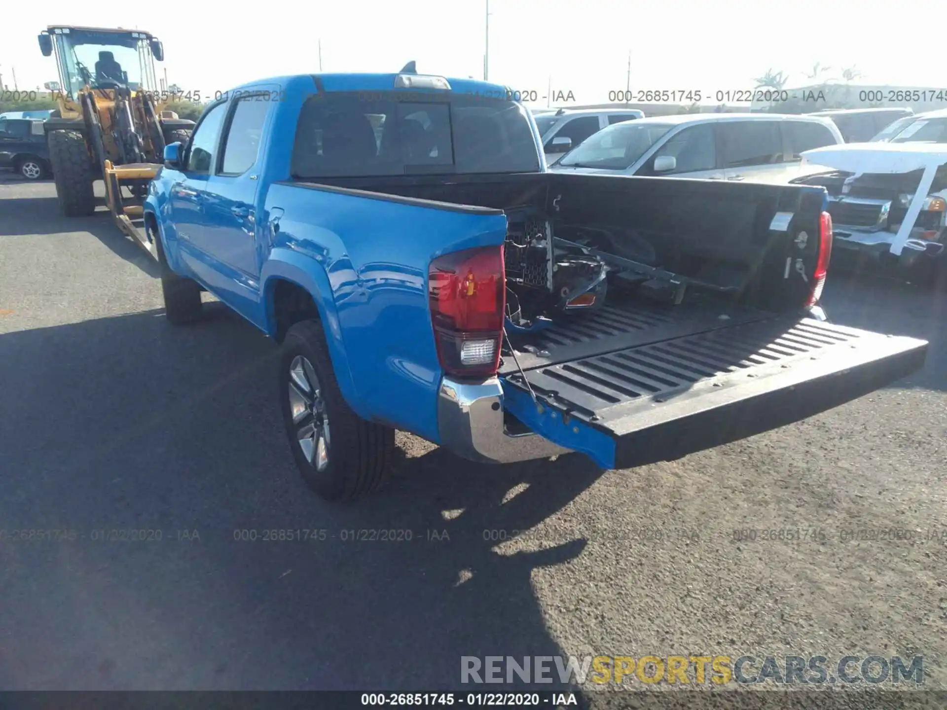 3 Photograph of a damaged car 5TFAZ5CN8KX080768 TOYOTA TACOMA 2019