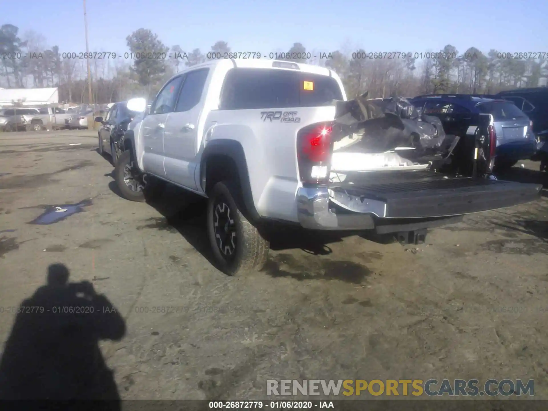 3 Photograph of a damaged car 5TFAZ5CN8KX081760 TOYOTA TACOMA 2019