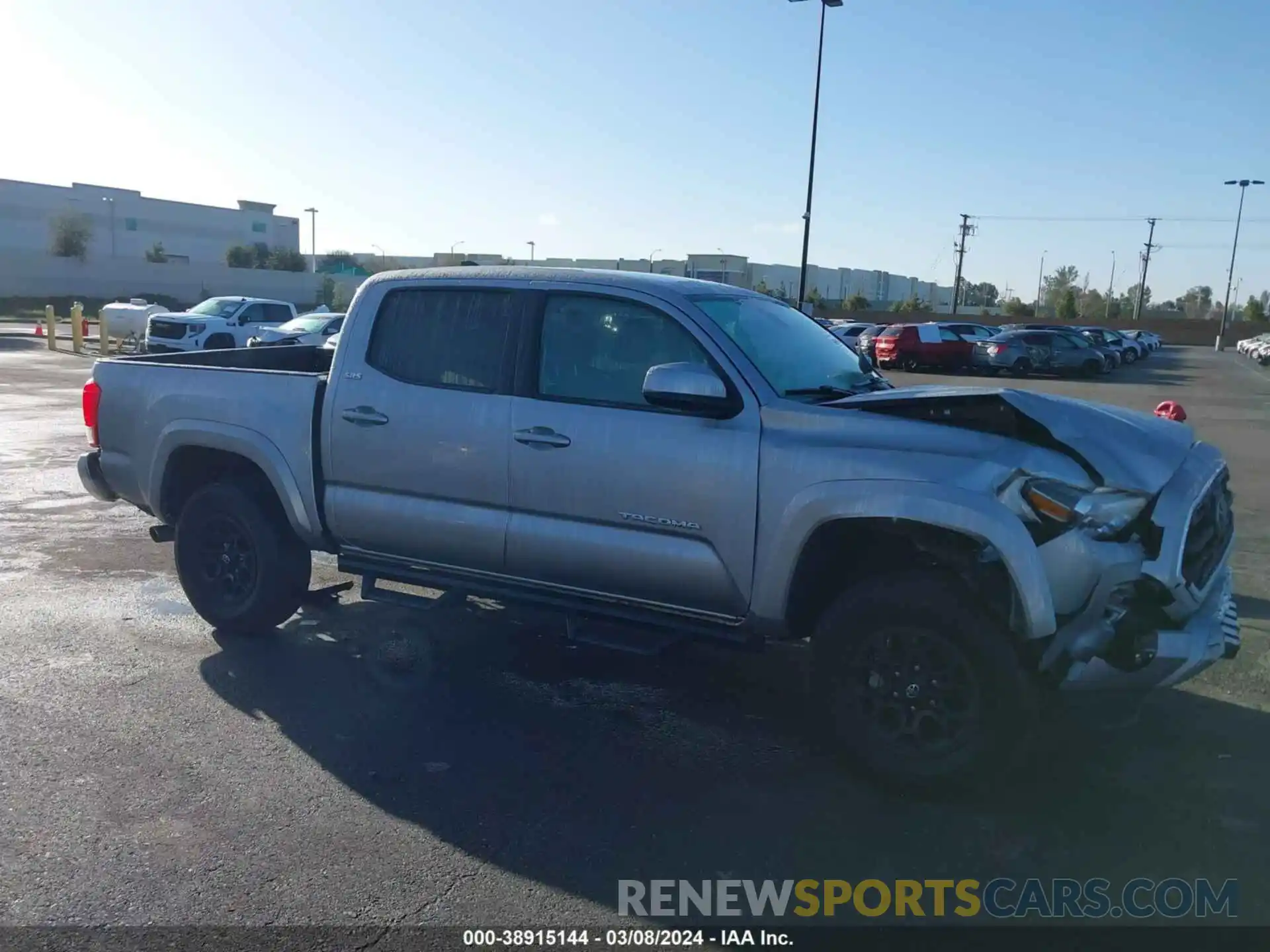 14 Photograph of a damaged car 5TFAZ5CN8KX083136 TOYOTA TACOMA 2019