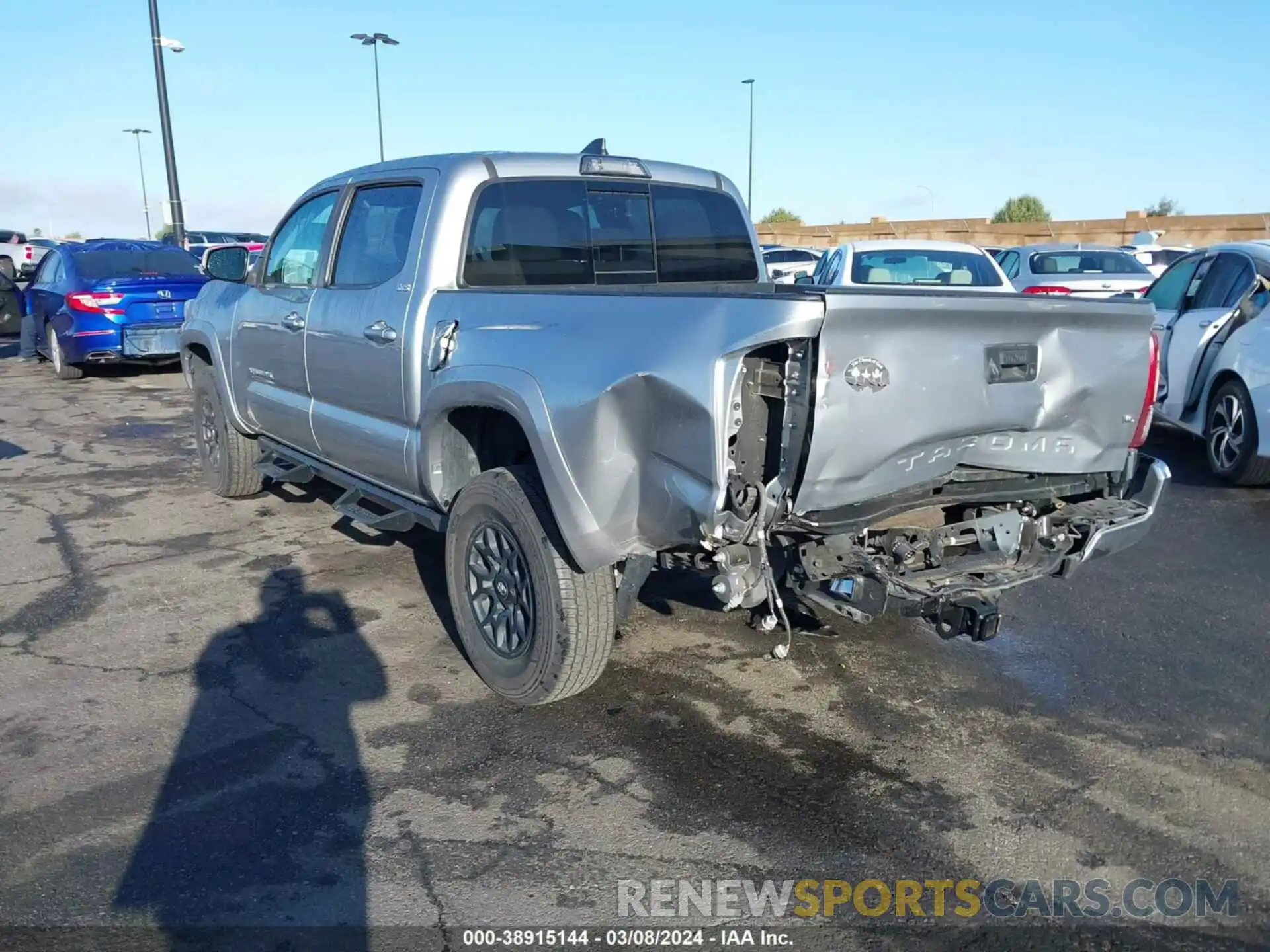 3 Photograph of a damaged car 5TFAZ5CN8KX083136 TOYOTA TACOMA 2019