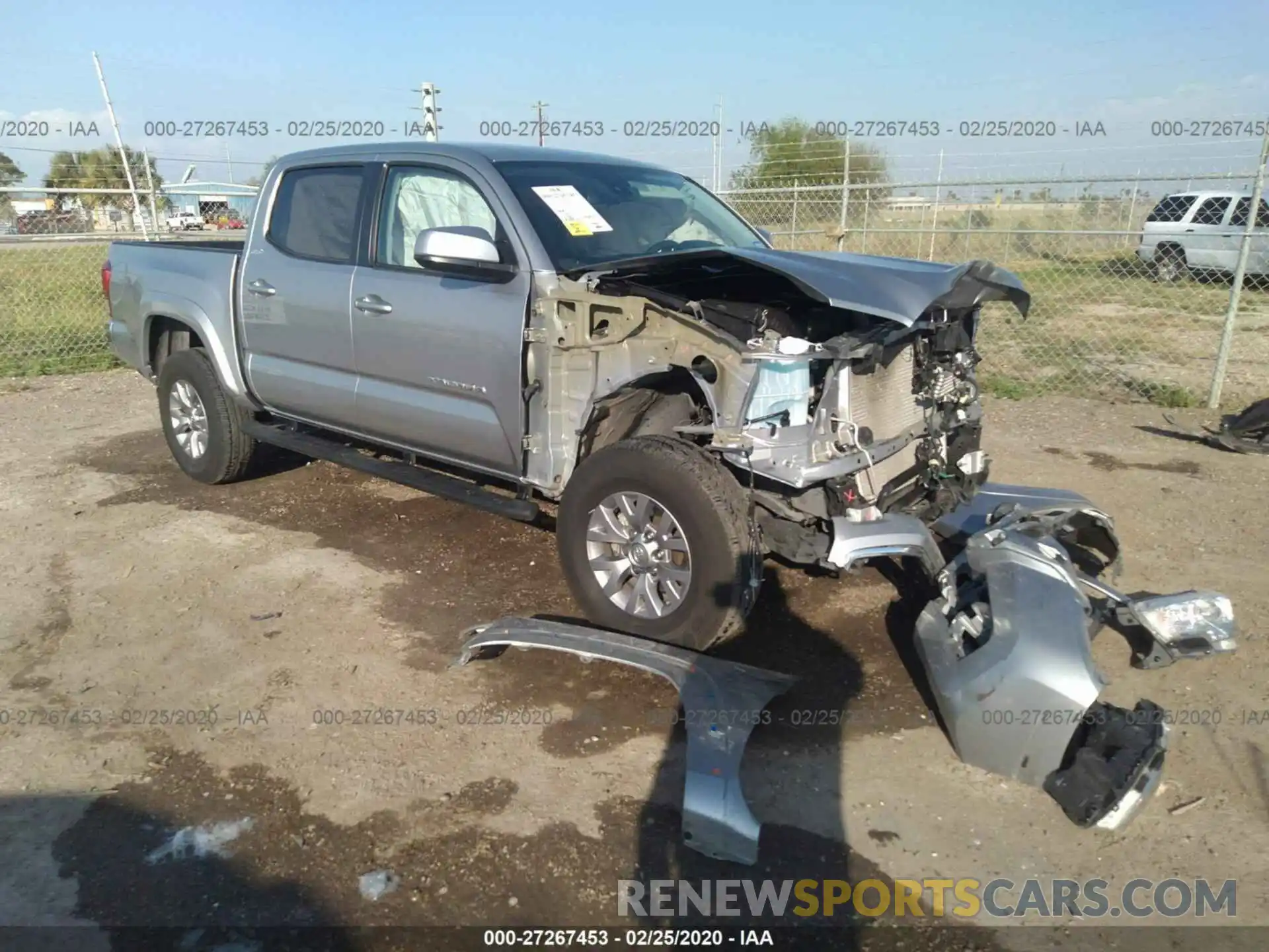 1 Фотография поврежденного автомобиля 5TFAZ5CN8KX084870 TOYOTA TACOMA 2019