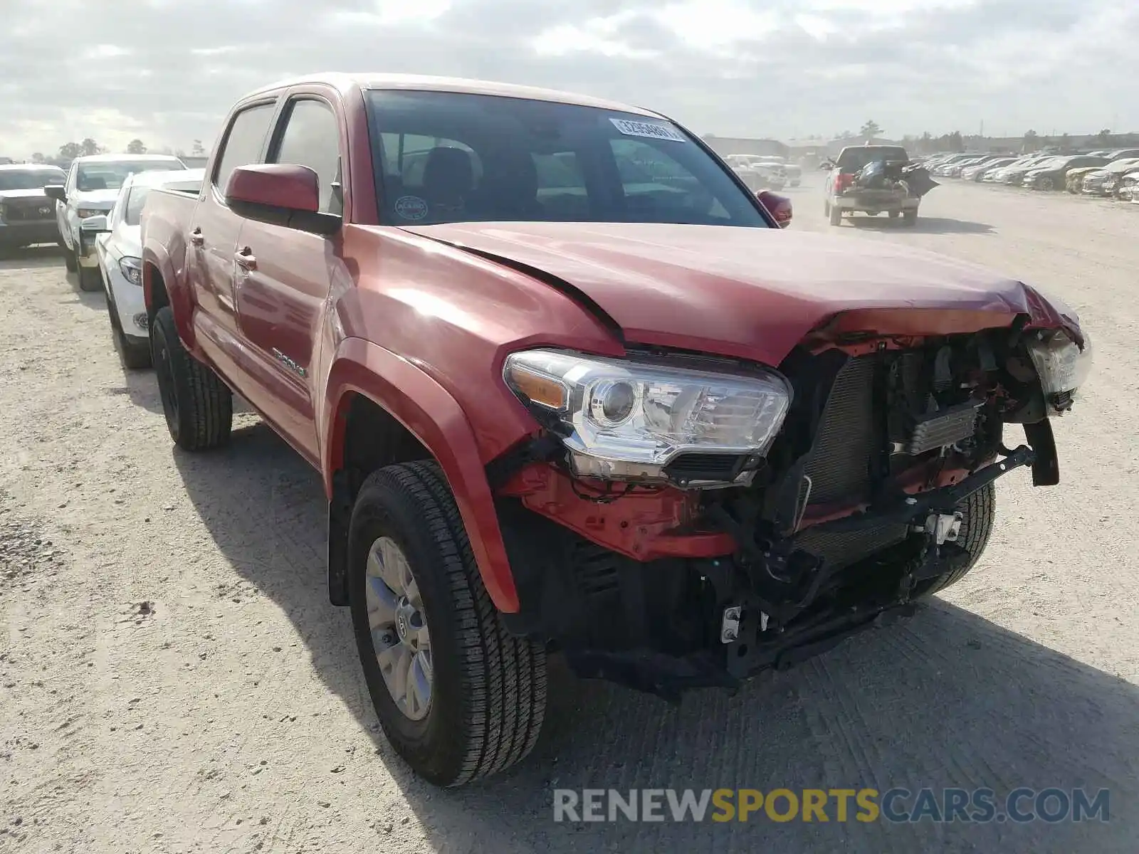 1 Photograph of a damaged car 5TFAZ5CN8KX087221 TOYOTA TACOMA 2019