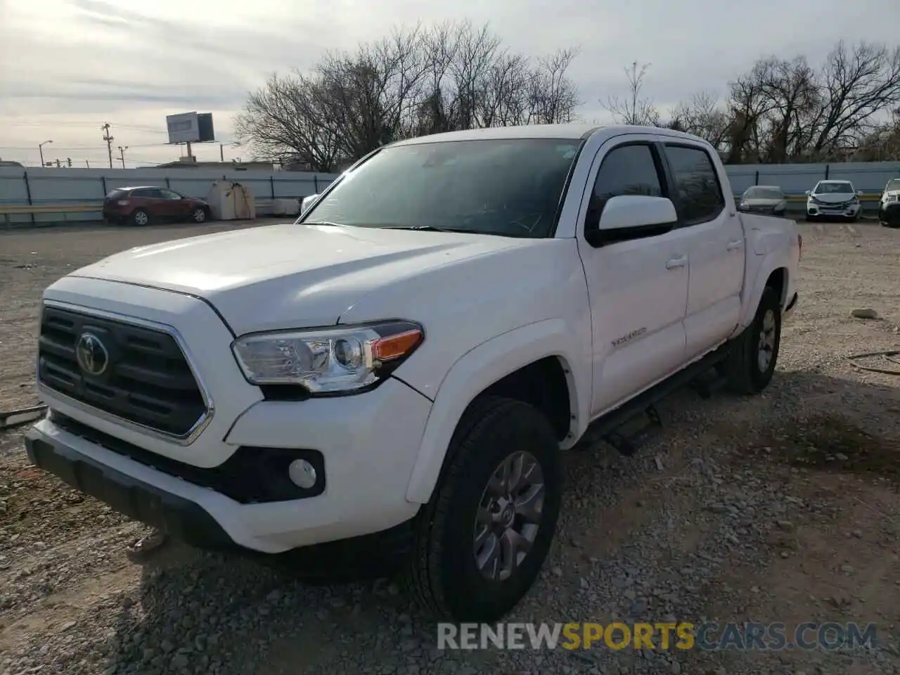 2 Фотография поврежденного автомобиля 5TFAZ5CN9KX074705 TOYOTA TACOMA 2019