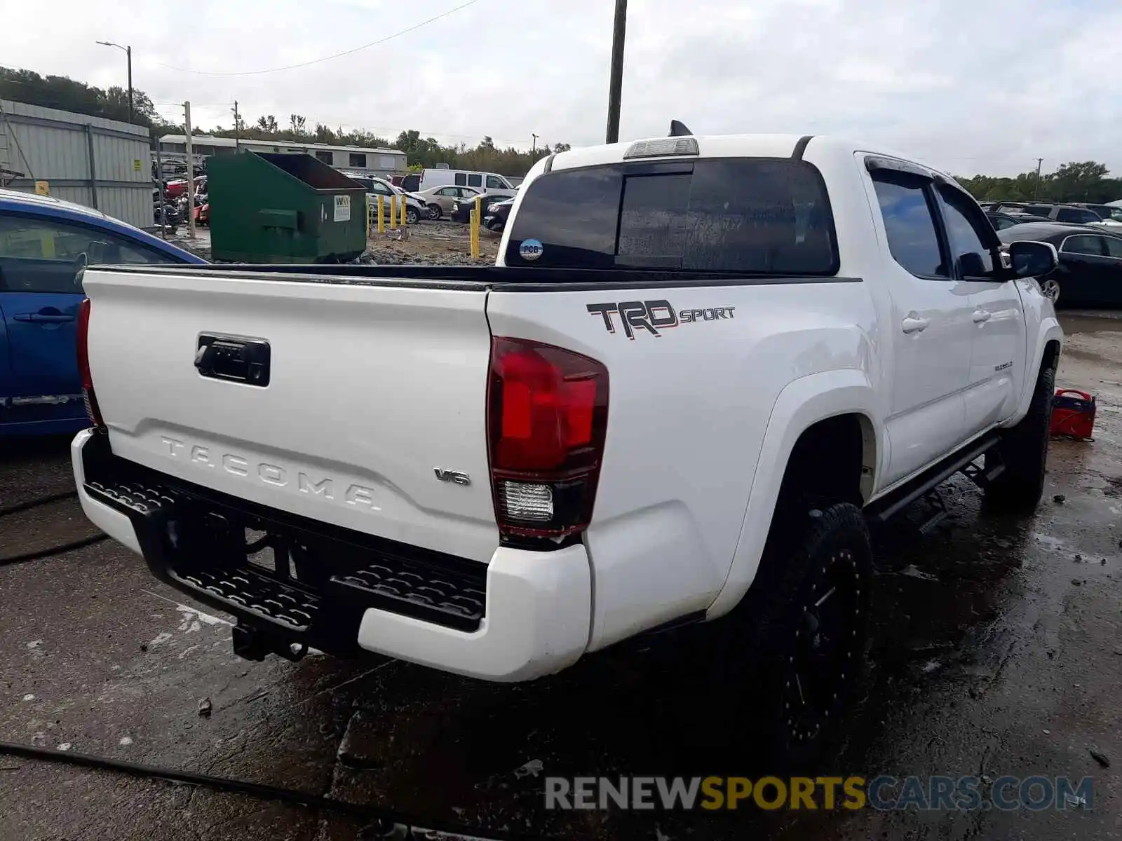 4 Photograph of a damaged car 5TFAZ5CN9KX075479 TOYOTA TACOMA 2019