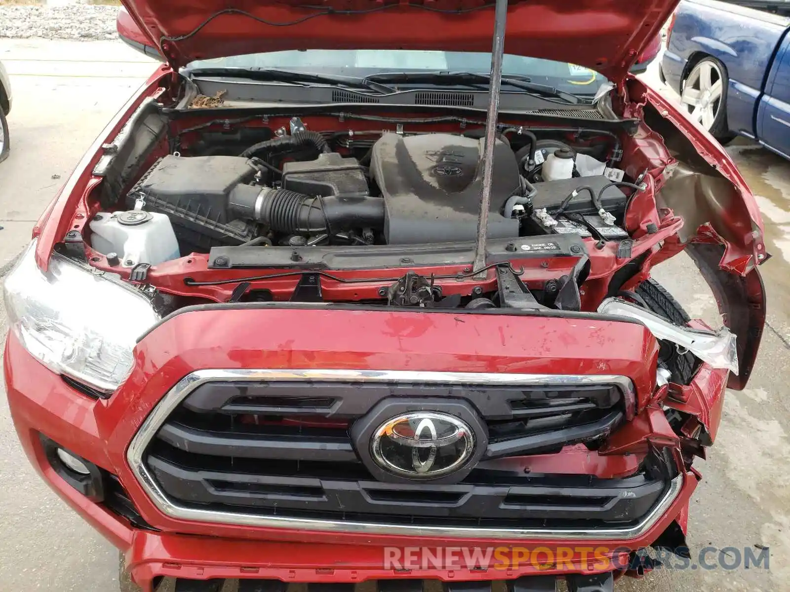 7 Photograph of a damaged car 5TFAZ5CN9KX075627 TOYOTA TACOMA 2019