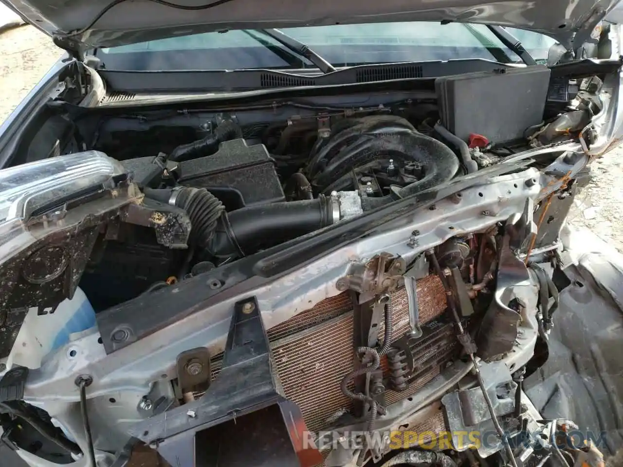 7 Photograph of a damaged car 5TFAZ5CN9KX076177 TOYOTA TACOMA 2019