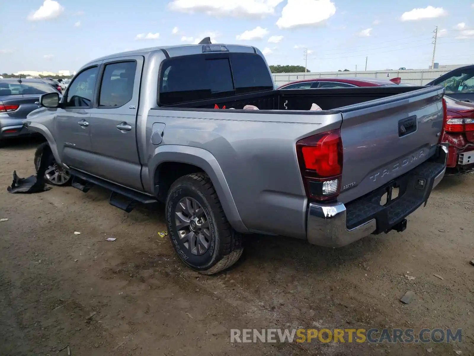 3 Photograph of a damaged car 5TFAZ5CN9KX077233 TOYOTA TACOMA 2019