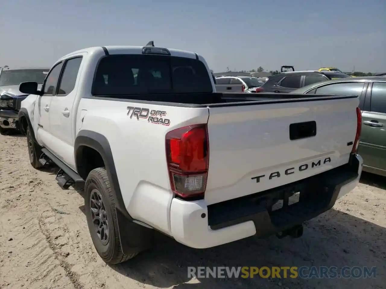 3 Photograph of a damaged car 5TFAZ5CN9KX078107 TOYOTA TACOMA 2019