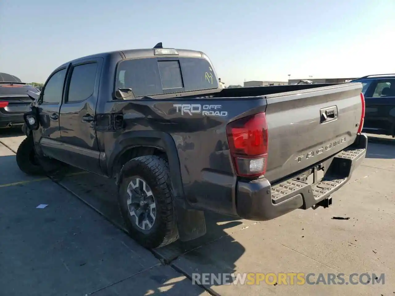 3 Photograph of a damaged car 5TFAZ5CN9KX079287 TOYOTA TACOMA 2019