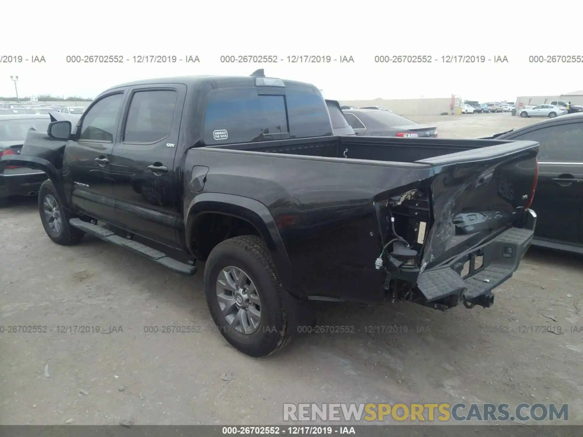 3 Фотография поврежденного автомобиля 5TFAZ5CN9KX082691 TOYOTA TACOMA 2019