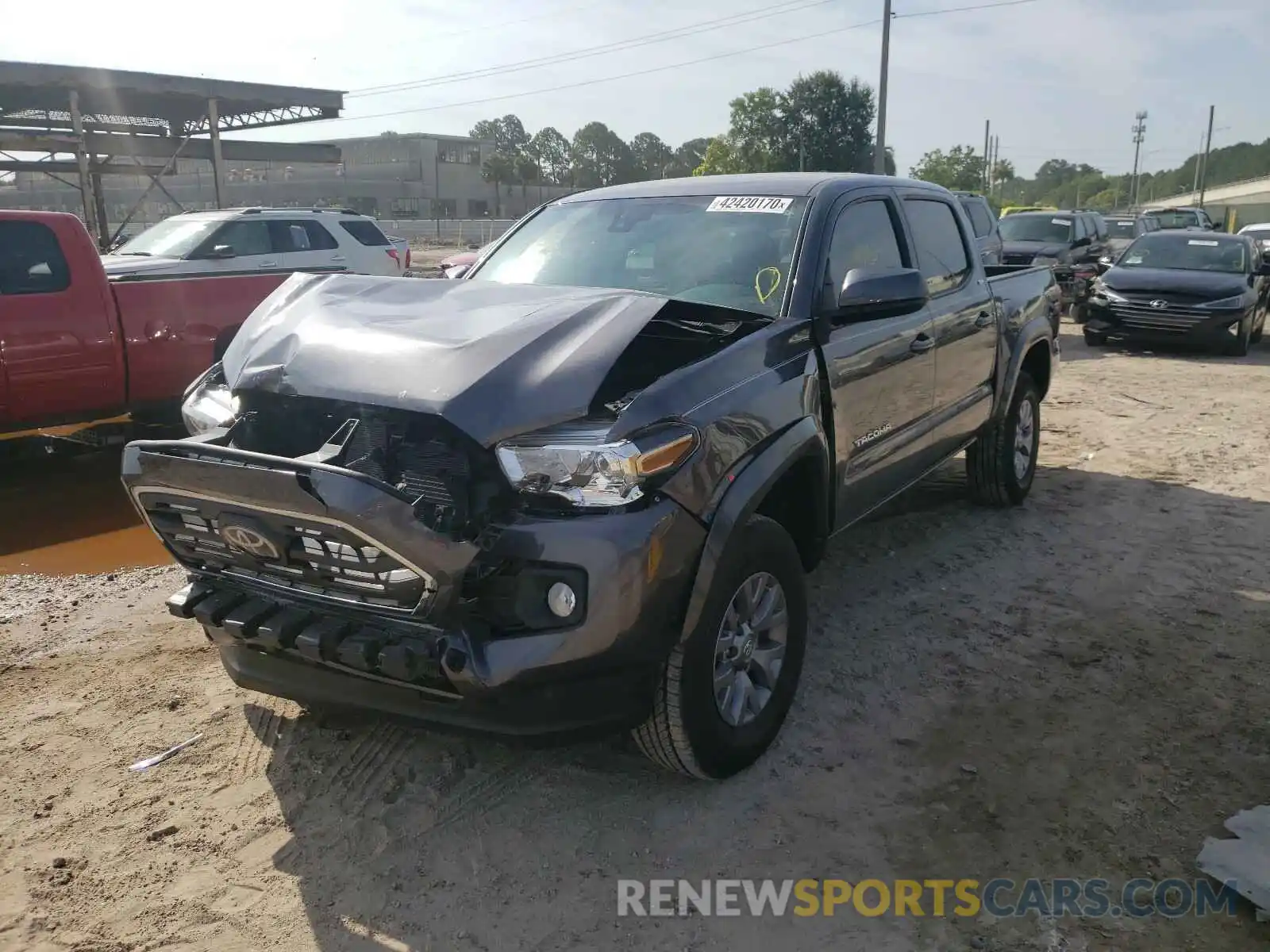 2 Фотография поврежденного автомобиля 5TFAZ5CN9KX087440 TOYOTA TACOMA 2019