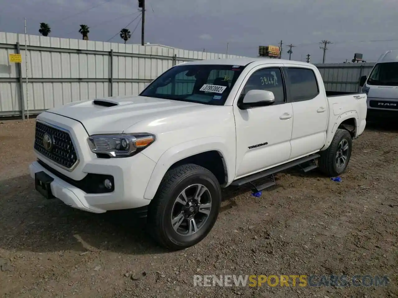 2 Photograph of a damaged car 5TFAZ5CNXKX072770 TOYOTA TACOMA 2019