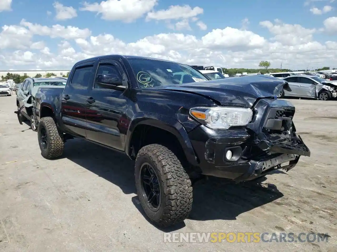 1 Photograph of a damaged car 5TFAZ5CNXKX075216 TOYOTA TACOMA 2019