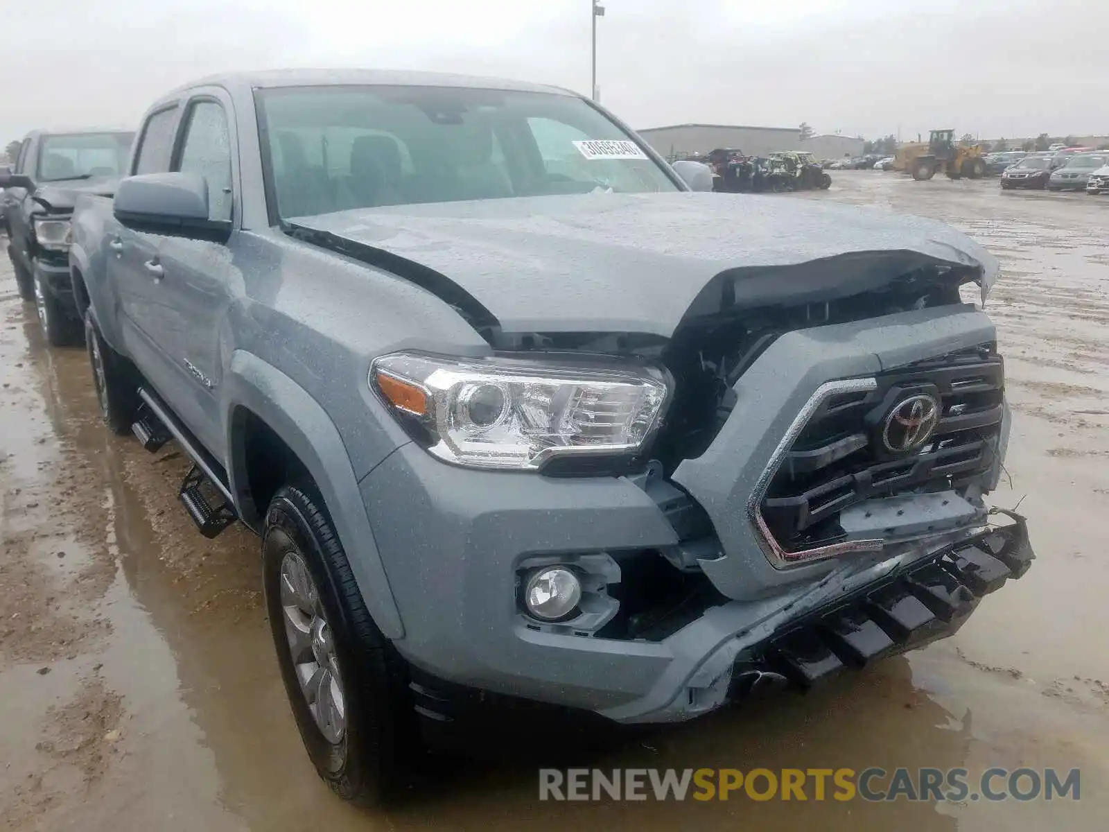 1 Photograph of a damaged car 5TFBZ5DN2KX004918 TOYOTA TACOMA 2019