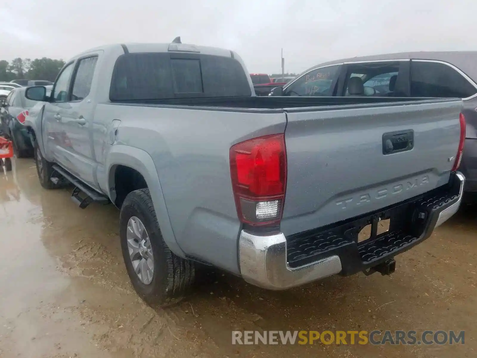 3 Photograph of a damaged car 5TFBZ5DN2KX004918 TOYOTA TACOMA 2019