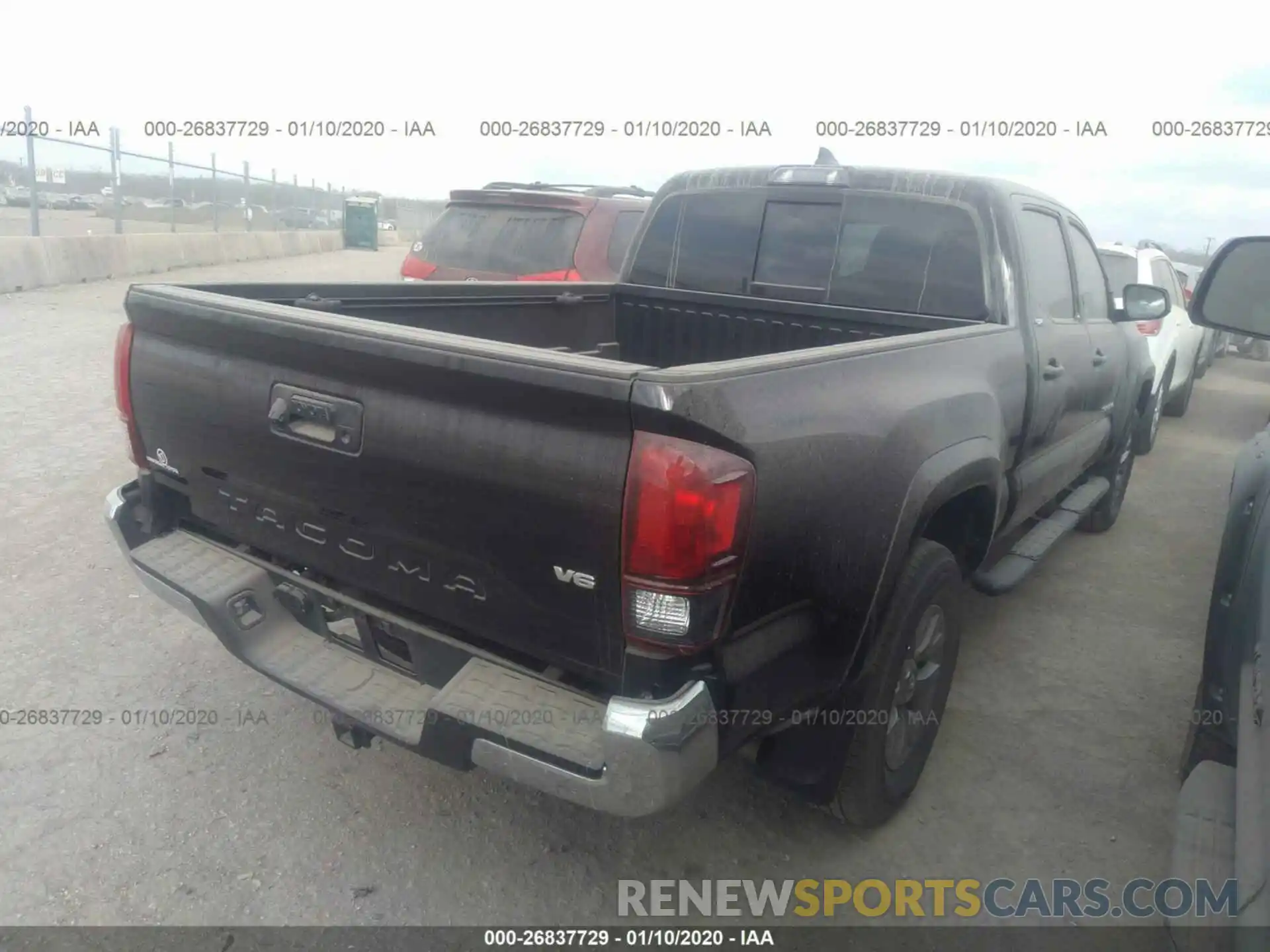 4 Фотография поврежденного автомобиля 5TFBZ5DN6KX004839 TOYOTA TACOMA 2019