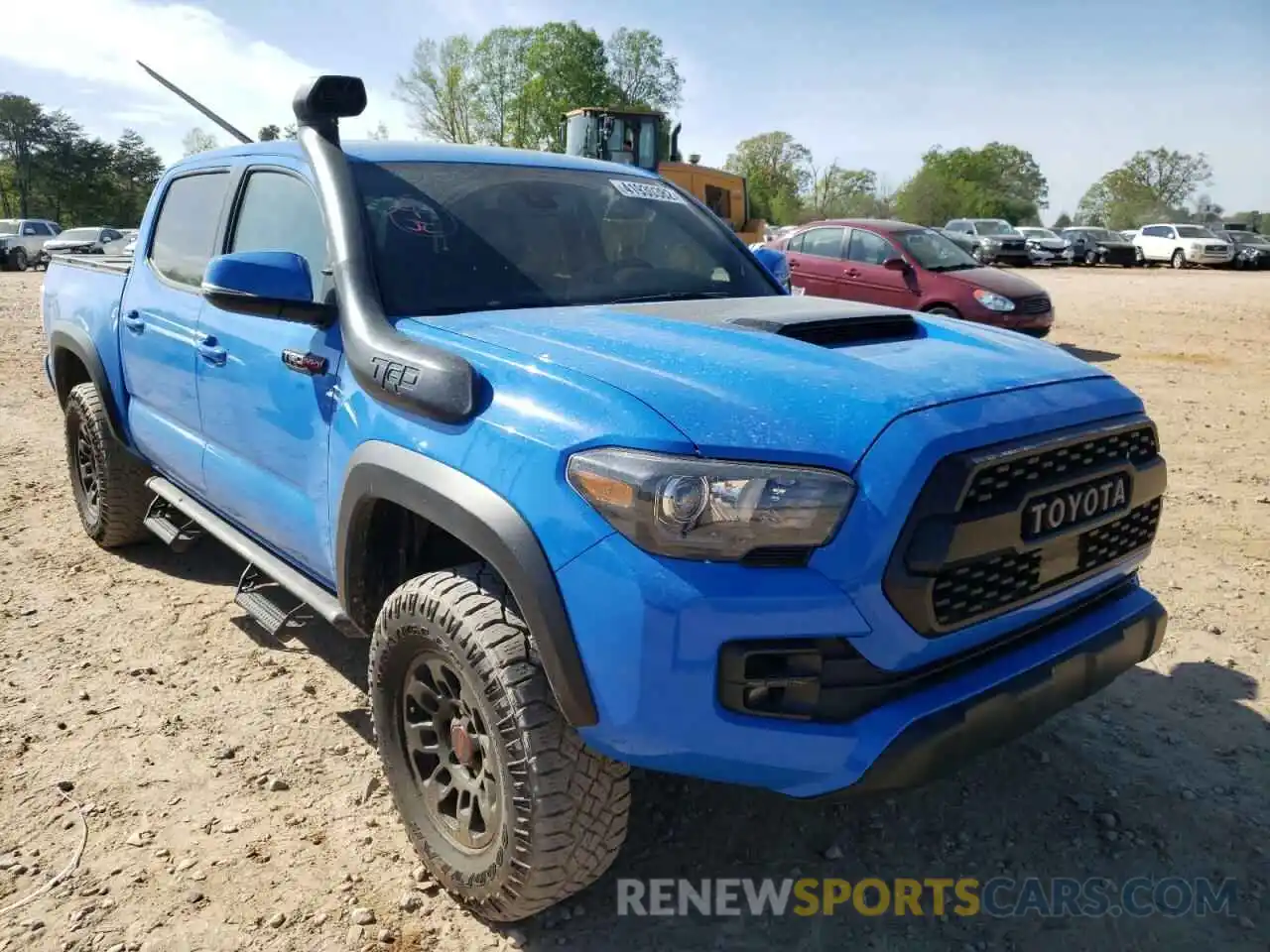 1 Photograph of a damaged car 5TFCZ5AN0KX167981 TOYOTA TACOMA 2019