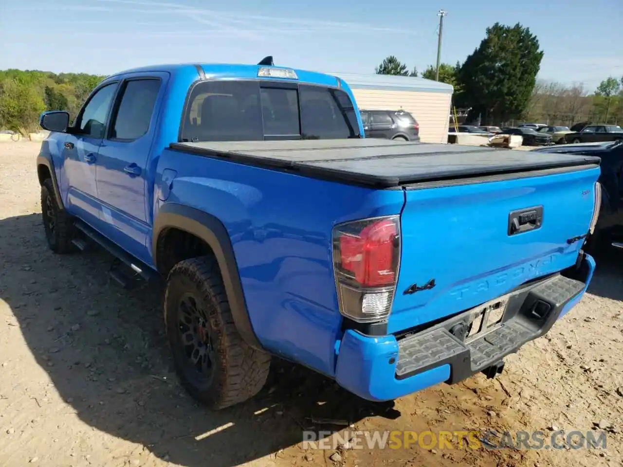 3 Photograph of a damaged car 5TFCZ5AN0KX167981 TOYOTA TACOMA 2019