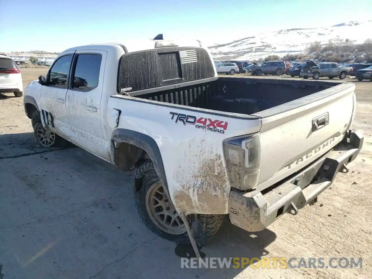 3 Photograph of a damaged car 5TFCZ5AN0KX169763 TOYOTA TACOMA 2019