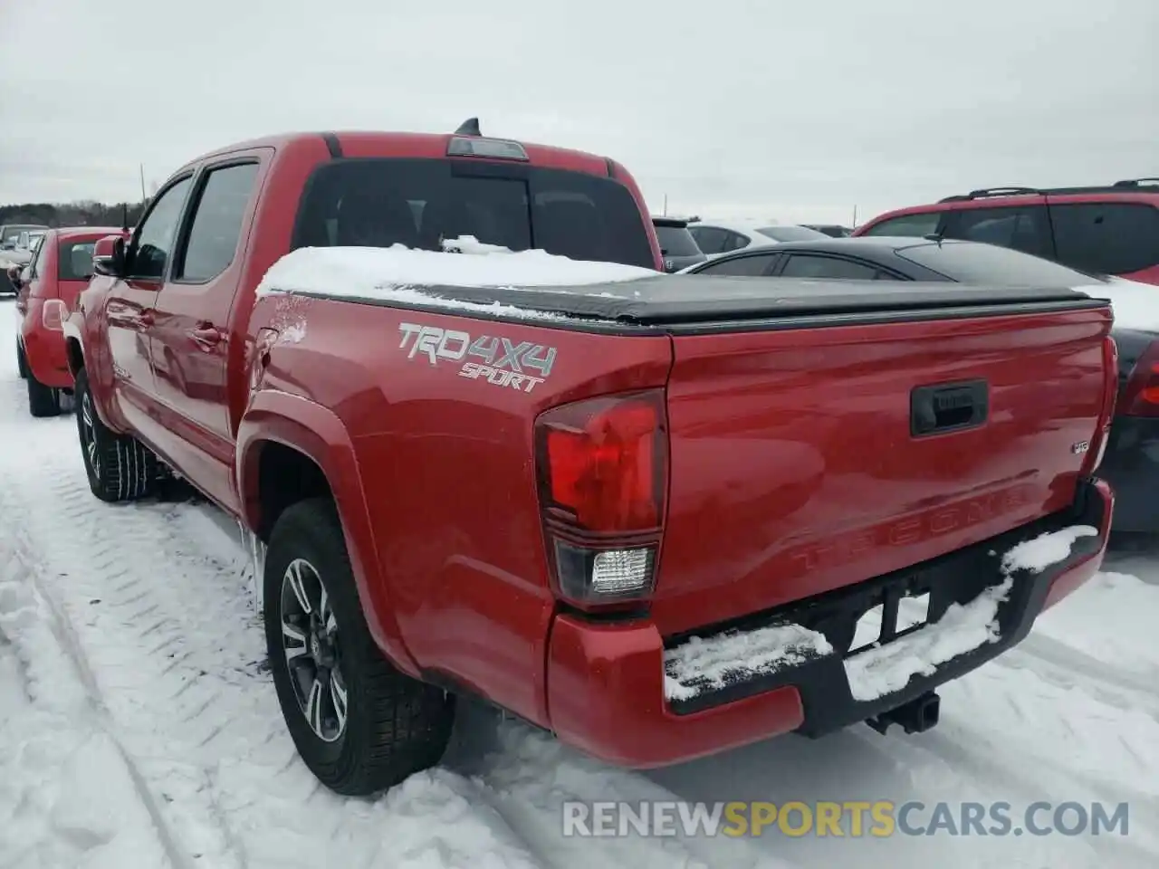 3 Photograph of a damaged car 5TFCZ5AN0KX171013 TOYOTA TACOMA 2019