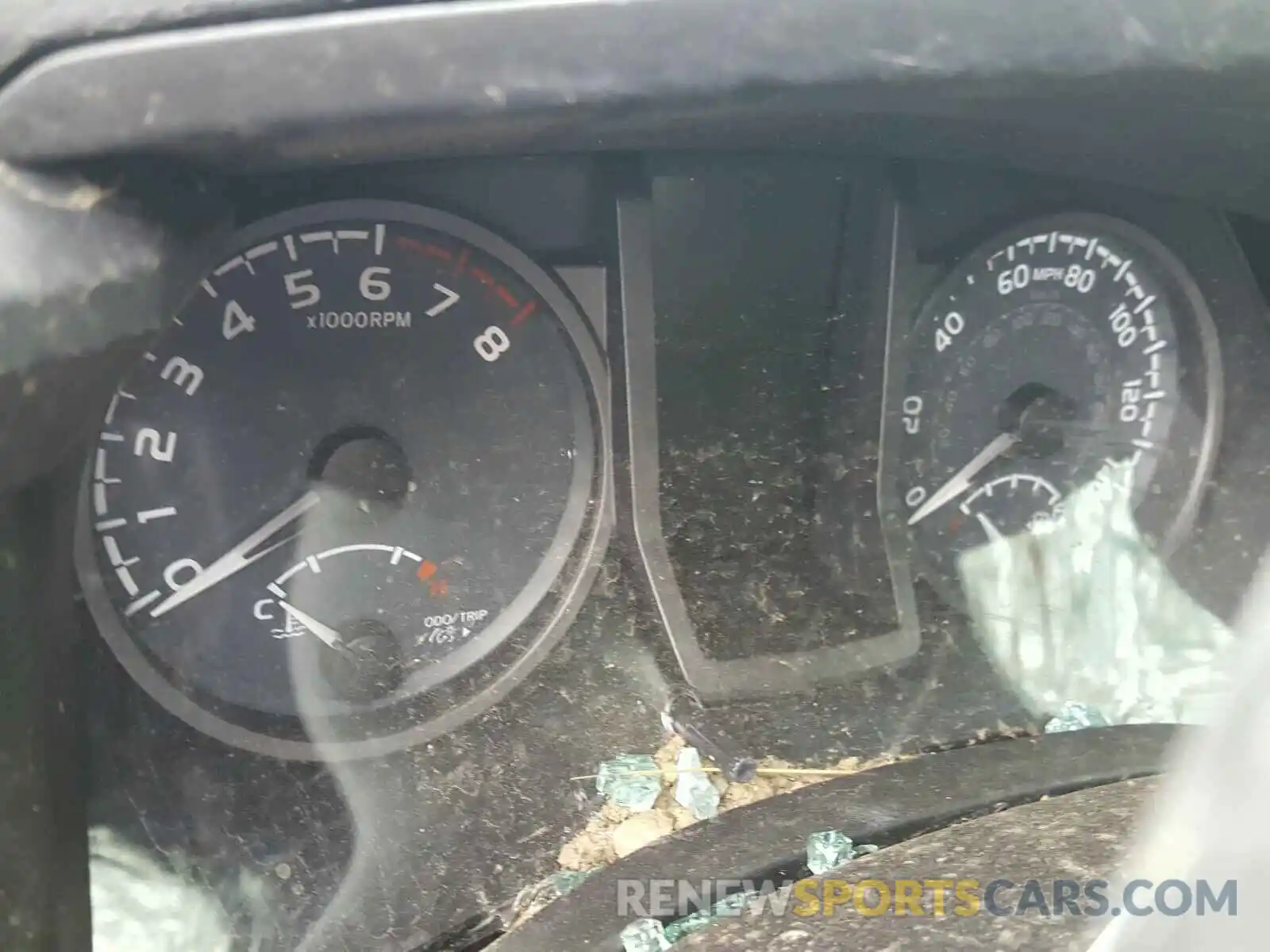 8 Photograph of a damaged car 5TFCZ5AN0KX180097 TOYOTA TACOMA 2019