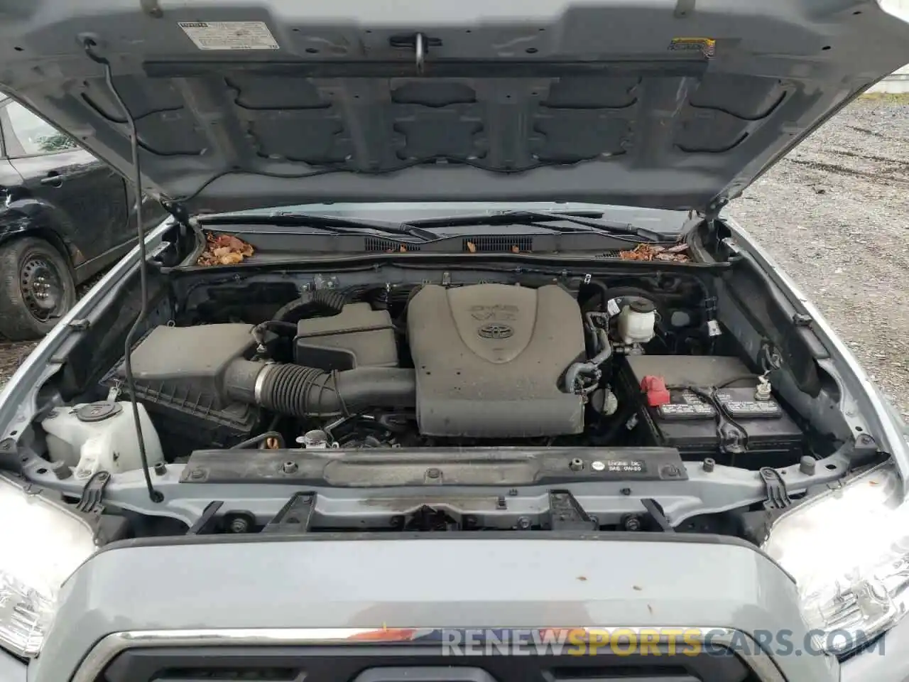 7 Photograph of a damaged car 5TFCZ5AN0KX180813 TOYOTA TACOMA 2019