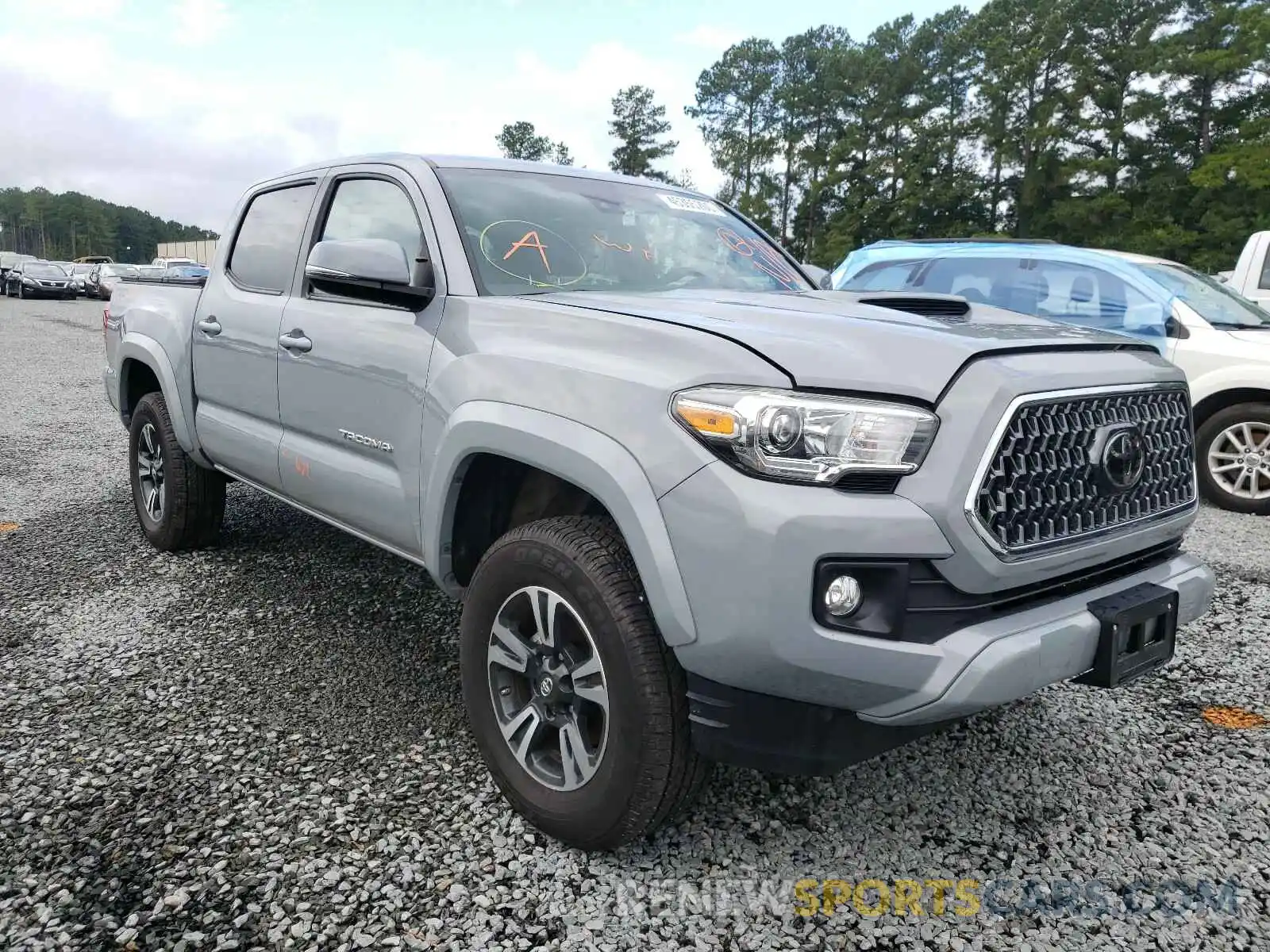 1 Photograph of a damaged car 5TFCZ5AN0KX183145 TOYOTA TACOMA 2019