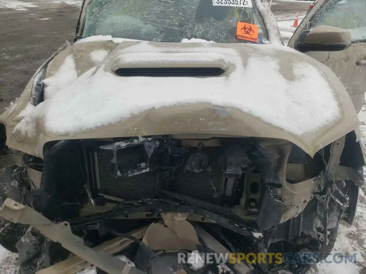 7 Photograph of a damaged car 5TFCZ5AN0KX183713 TOYOTA TACOMA 2019