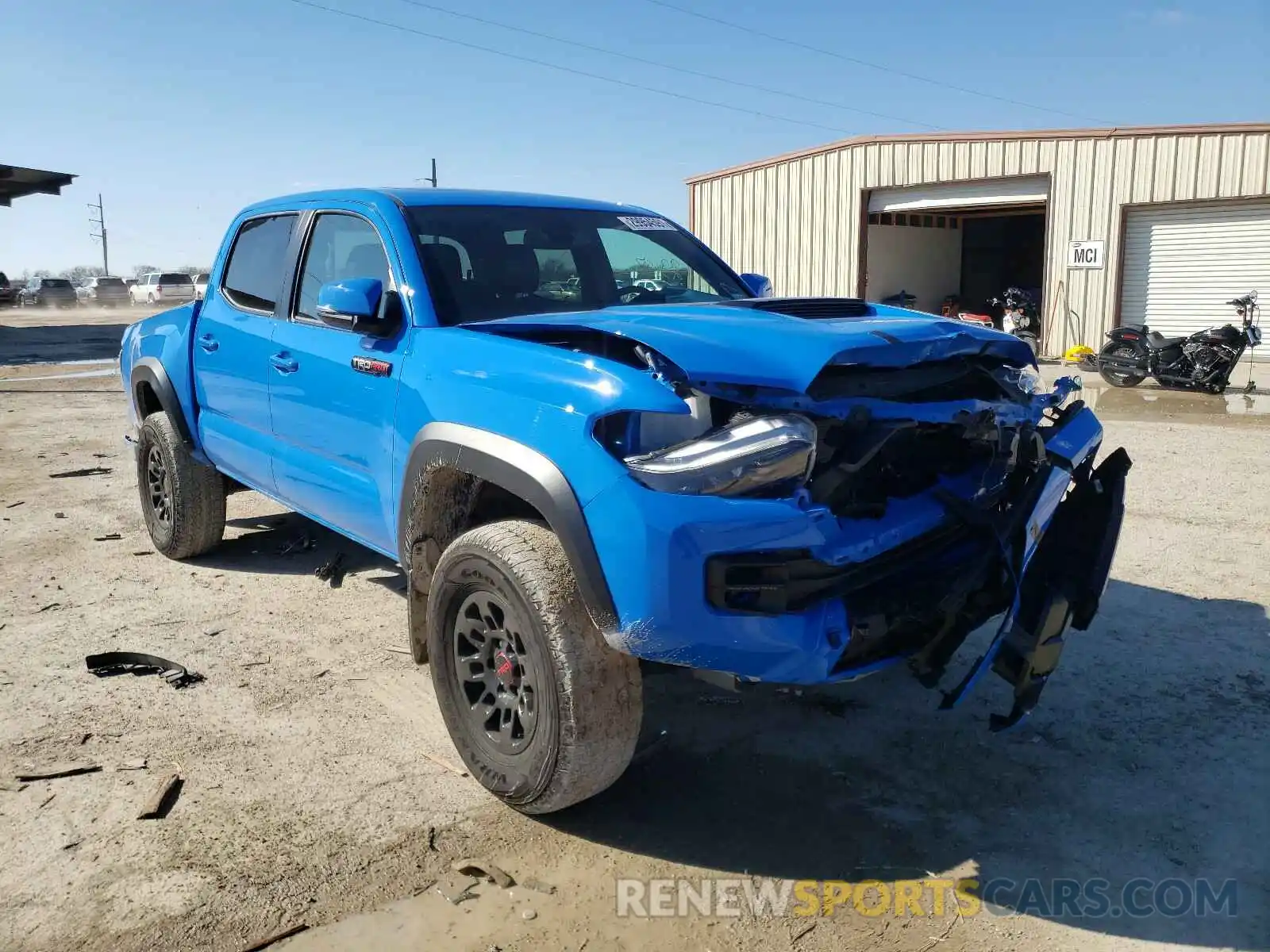 1 Photograph of a damaged car 5TFCZ5AN0KX185056 TOYOTA TACOMA 2019