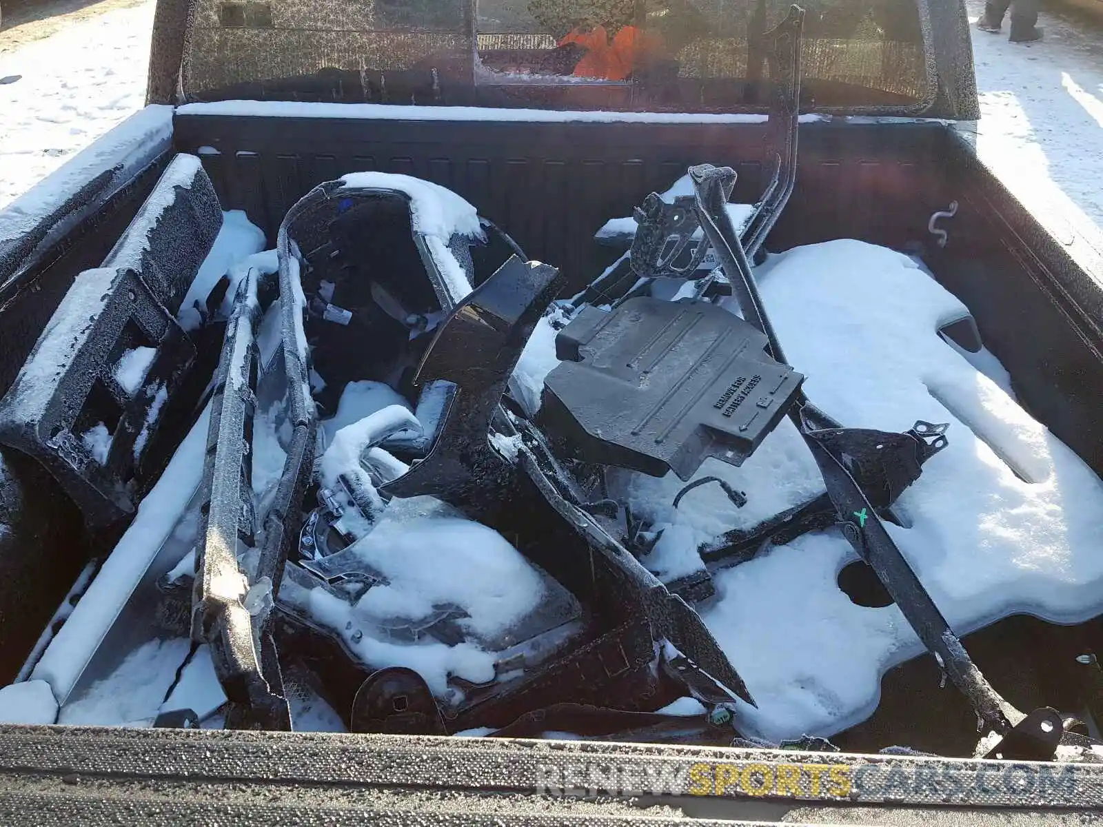 9 Photograph of a damaged car 5TFCZ5AN0KX191343 TOYOTA TACOMA 2019