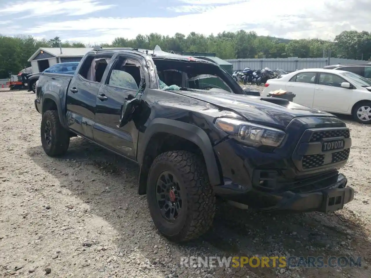 1 Photograph of a damaged car 5TFCZ5AN0KX194405 TOYOTA TACOMA 2019