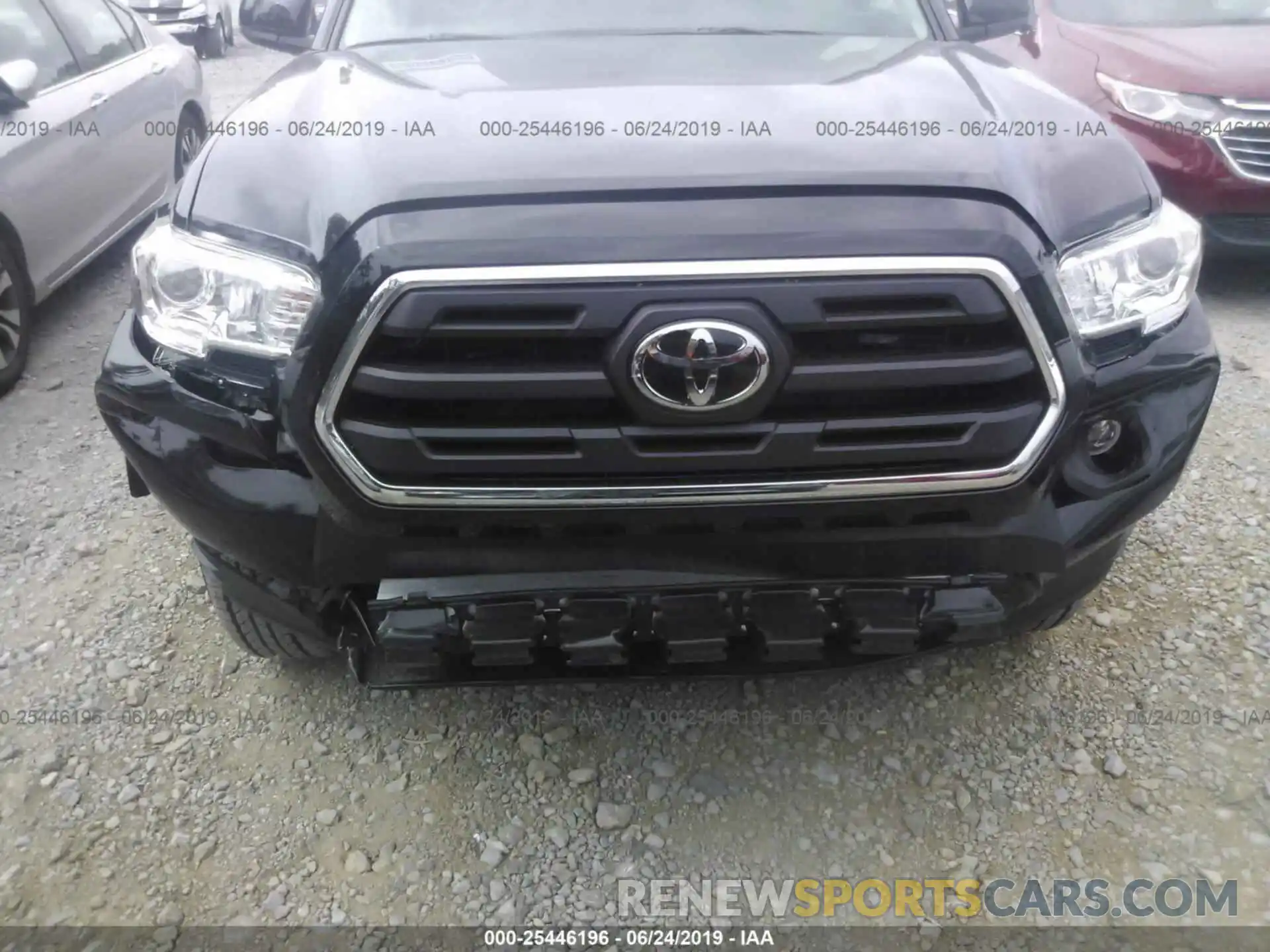 6 Photograph of a damaged car 5TFCZ5AN0KX195540 TOYOTA TACOMA 2019