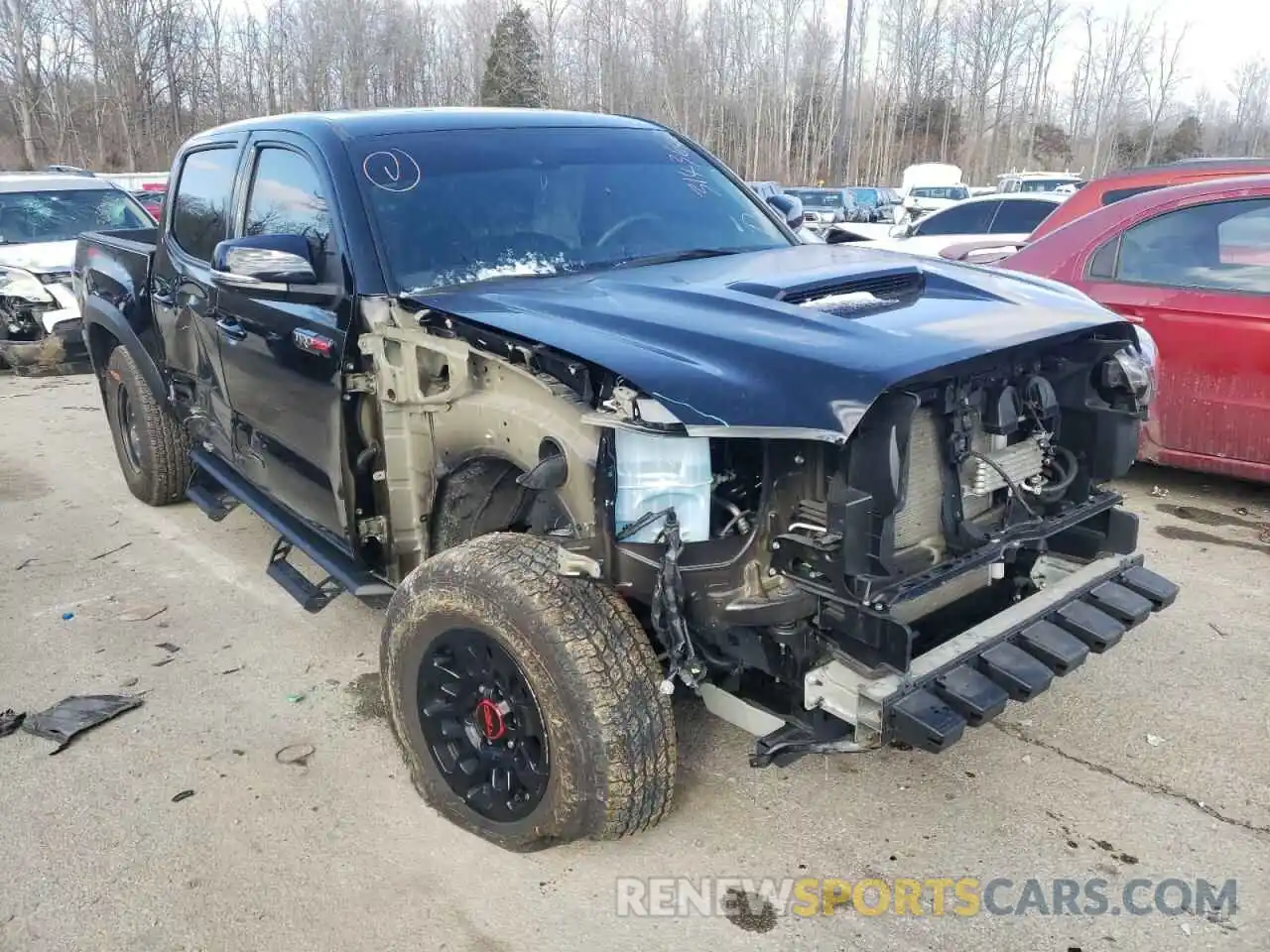 1 Photograph of a damaged car 5TFCZ5AN0KX196624 TOYOTA TACOMA 2019