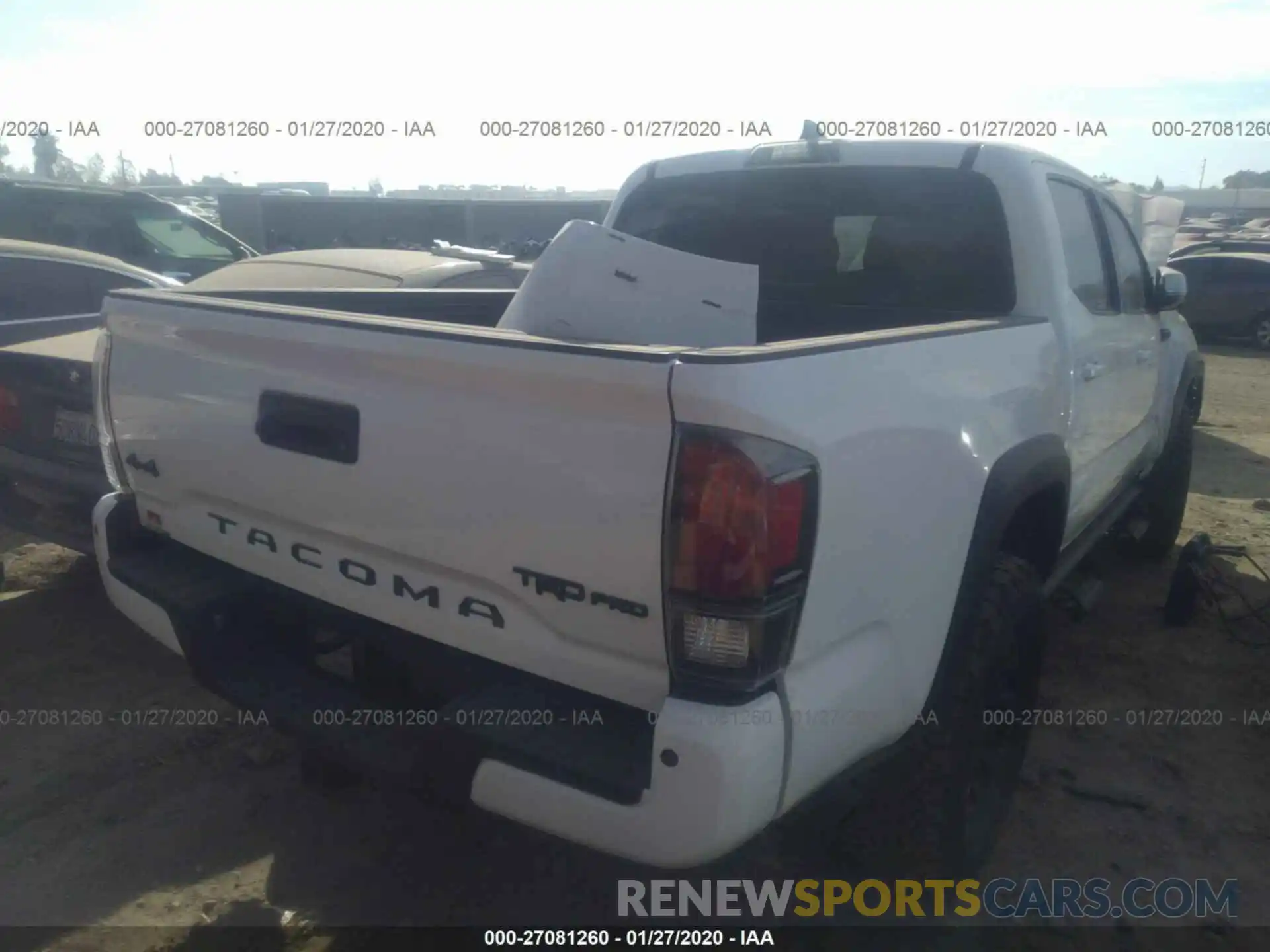 4 Фотография поврежденного автомобиля 5TFCZ5AN0KX205838 TOYOTA TACOMA 2019