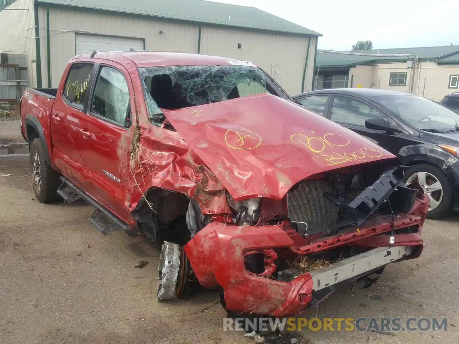 1 Photograph of a damaged car 5TFCZ5AN1KX166936 TOYOTA TACOMA 2019