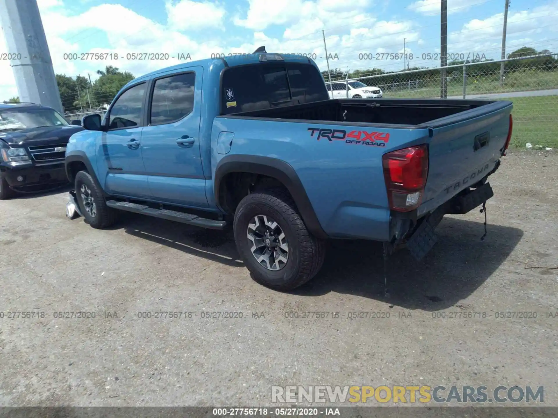 3 Photograph of a damaged car 5TFCZ5AN1KX195854 TOYOTA TACOMA 2019