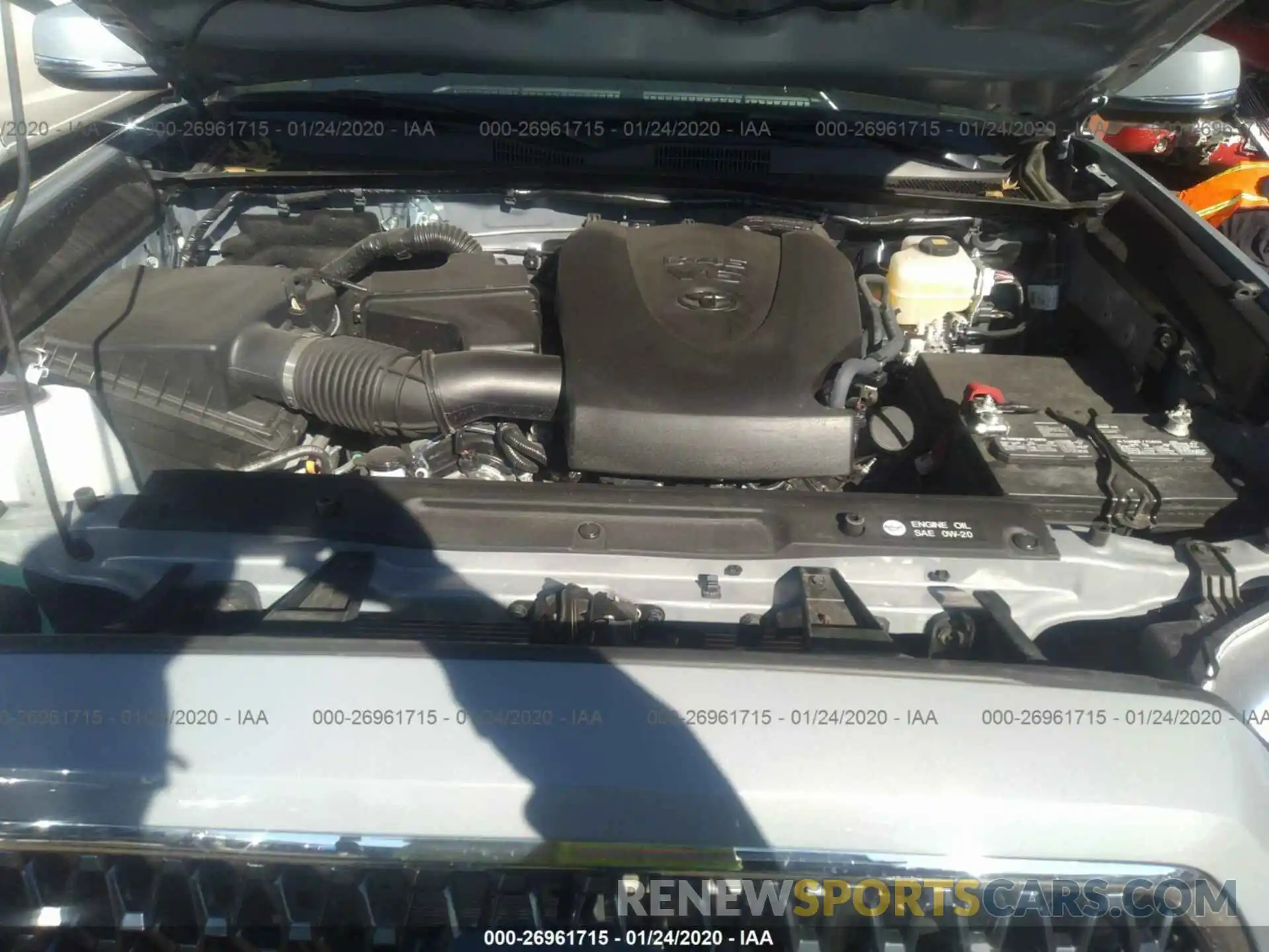 10 Photograph of a damaged car 5TFCZ5AN1KX196728 TOYOTA TACOMA 2019