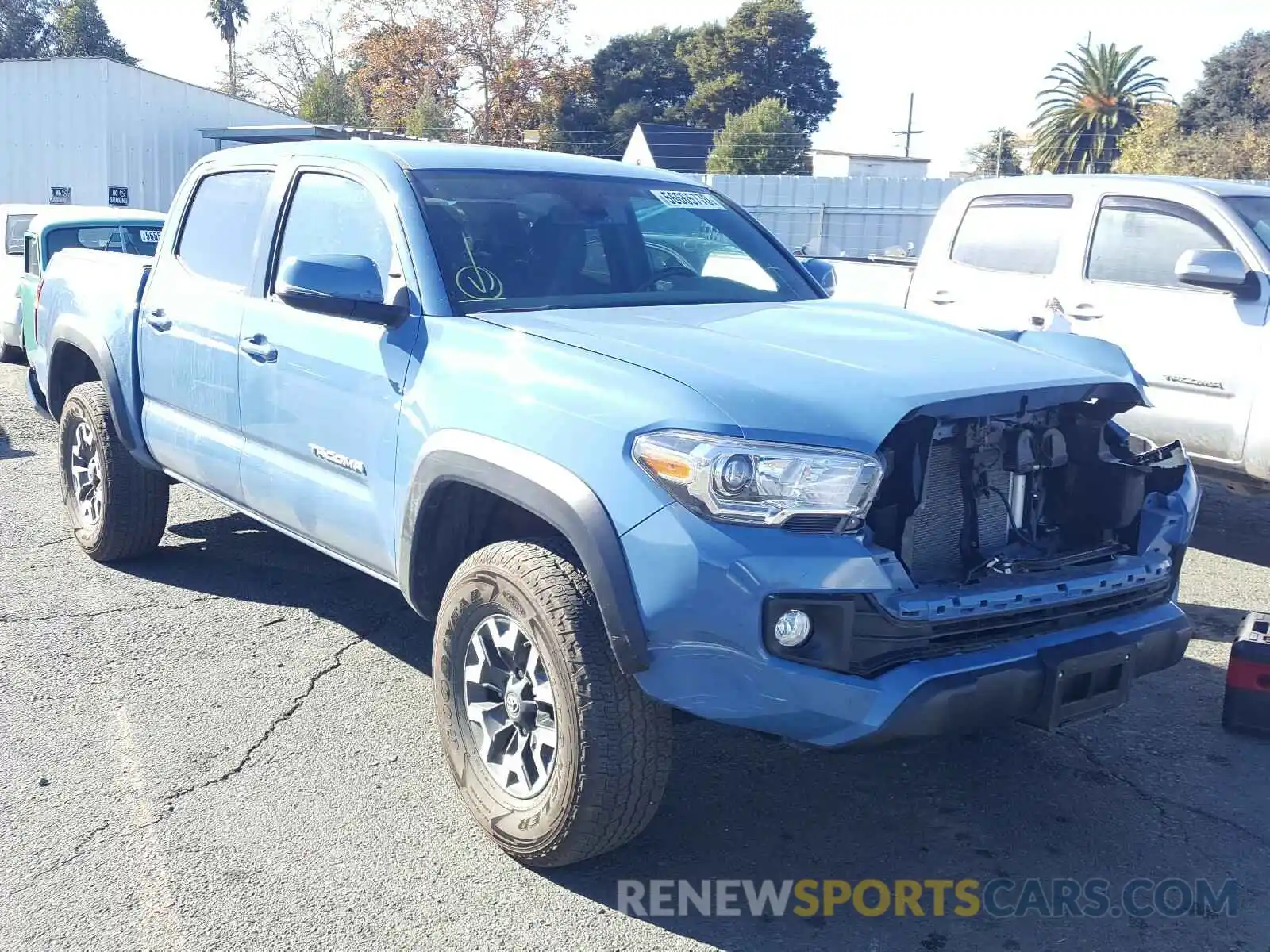 1 Photograph of a damaged car 5TFCZ5AN1KX206853 TOYOTA TACOMA 2019