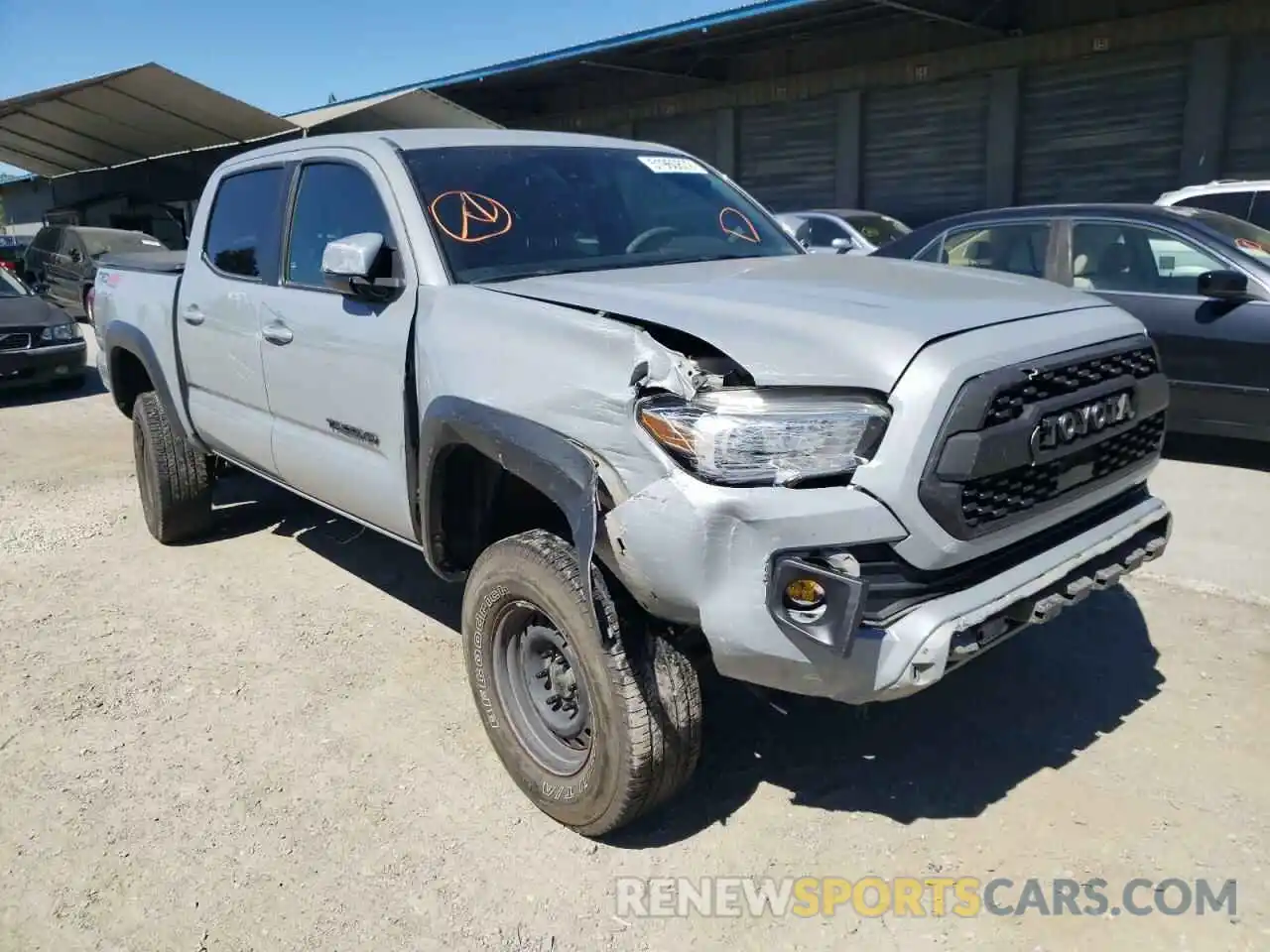 1 Фотография поврежденного автомобиля 5TFCZ5AN1KX209624 TOYOTA TACOMA 2019