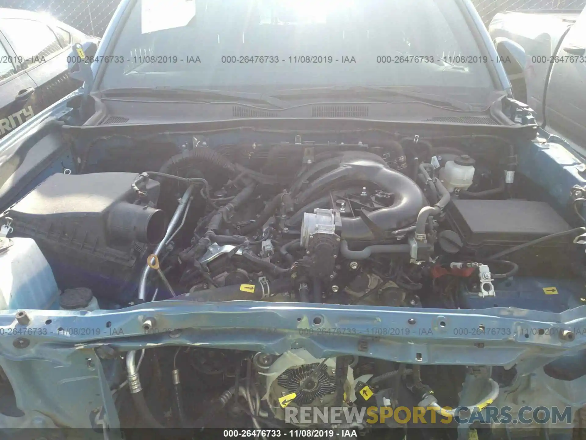 10 Photograph of a damaged car 5TFCZ5AN2KX168887 TOYOTA TACOMA 2019