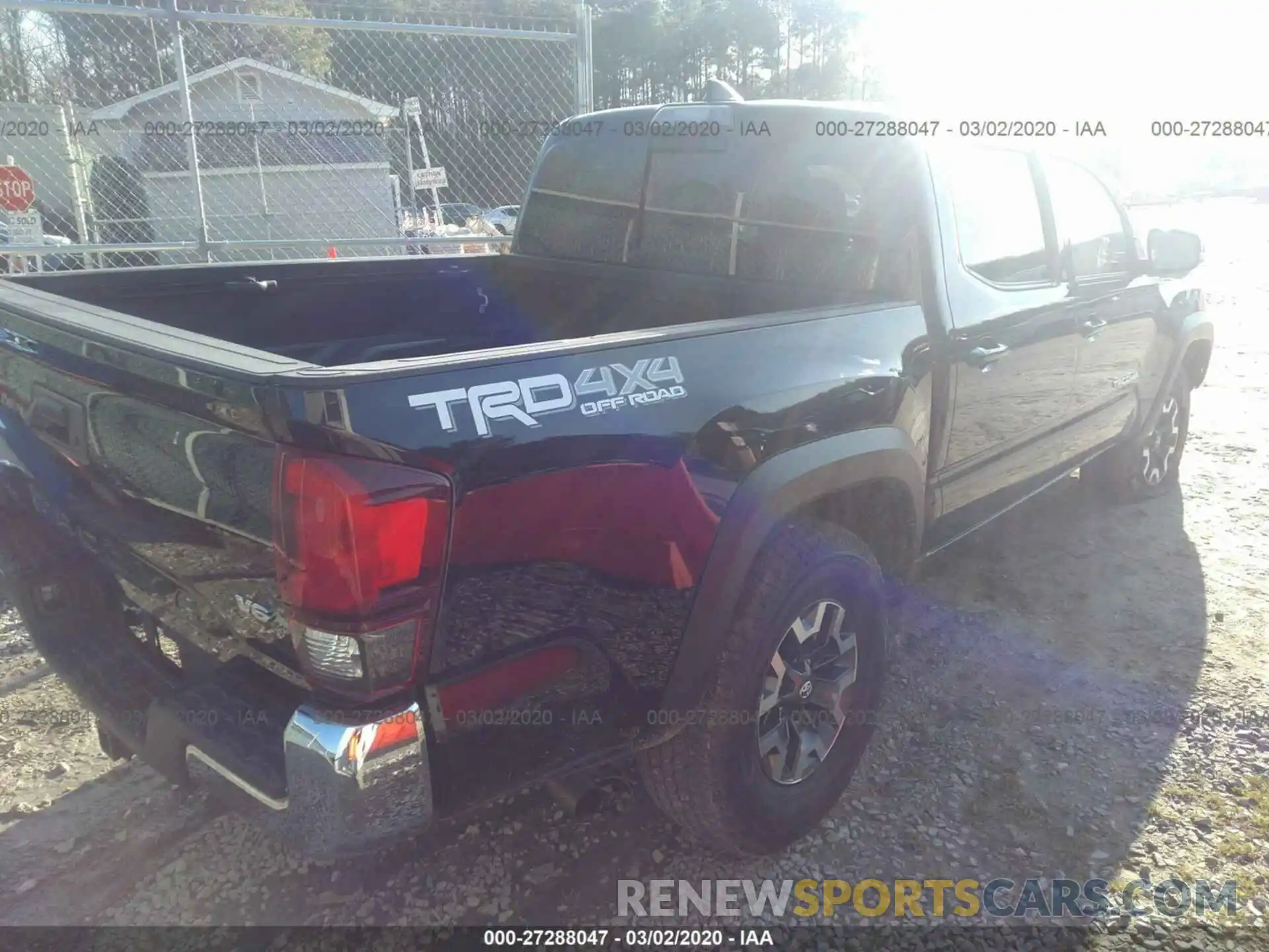 4 Photograph of a damaged car 5TFCZ5AN2KX169926 TOYOTA TACOMA 2019