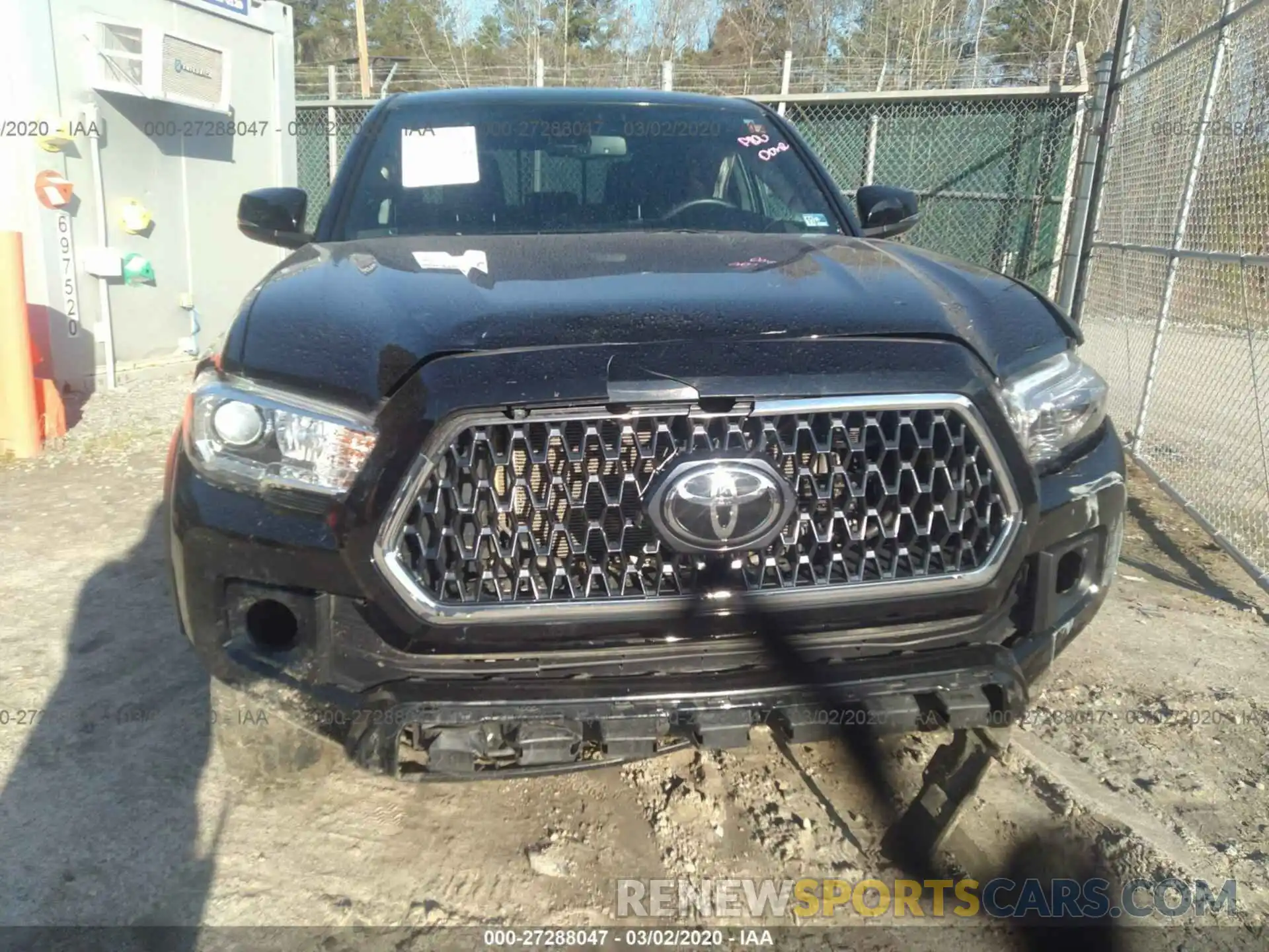 6 Фотография поврежденного автомобиля 5TFCZ5AN2KX169926 TOYOTA TACOMA 2019