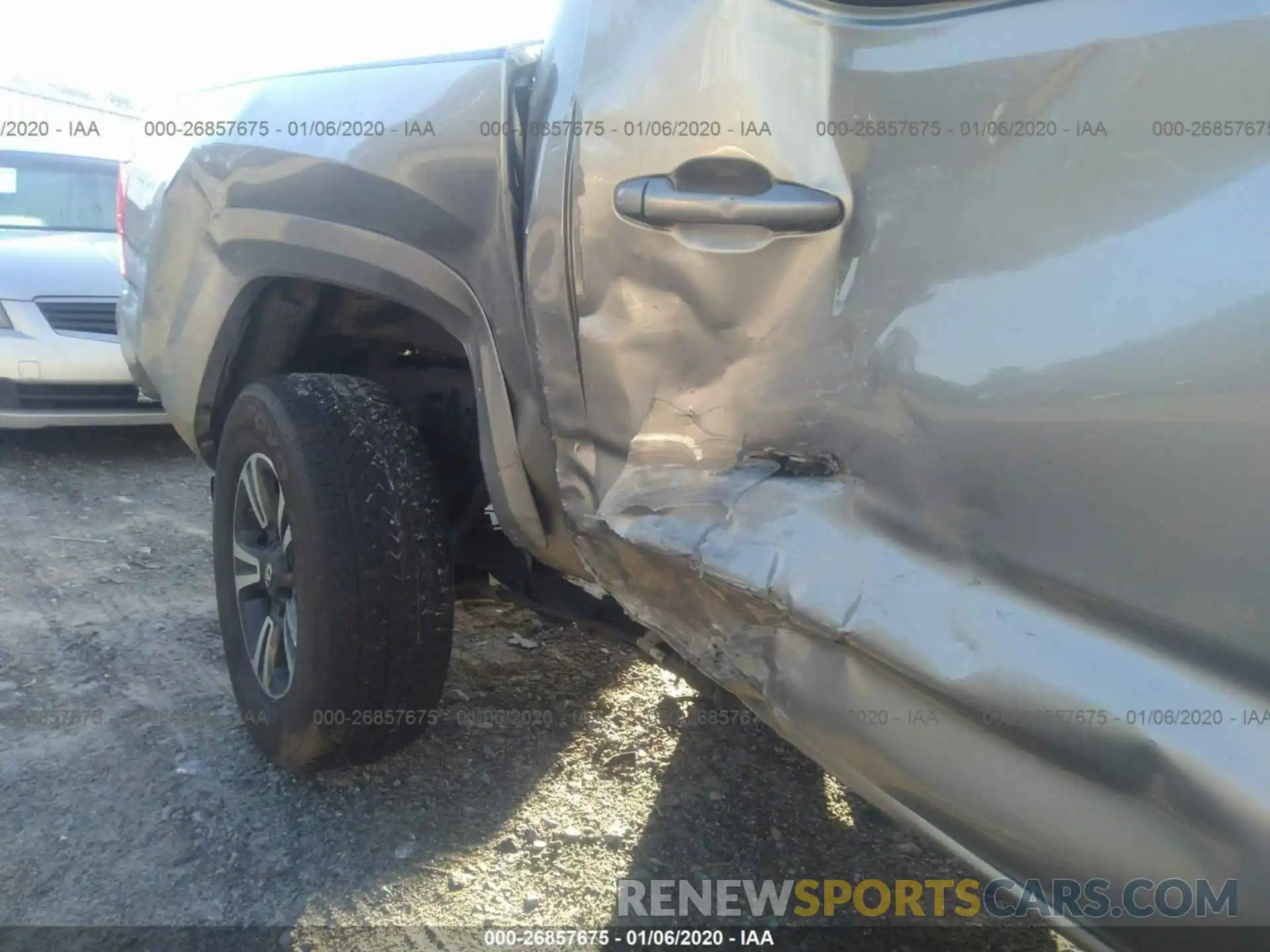 6 Photograph of a damaged car 5TFCZ5AN2KX170901 TOYOTA TACOMA 2019