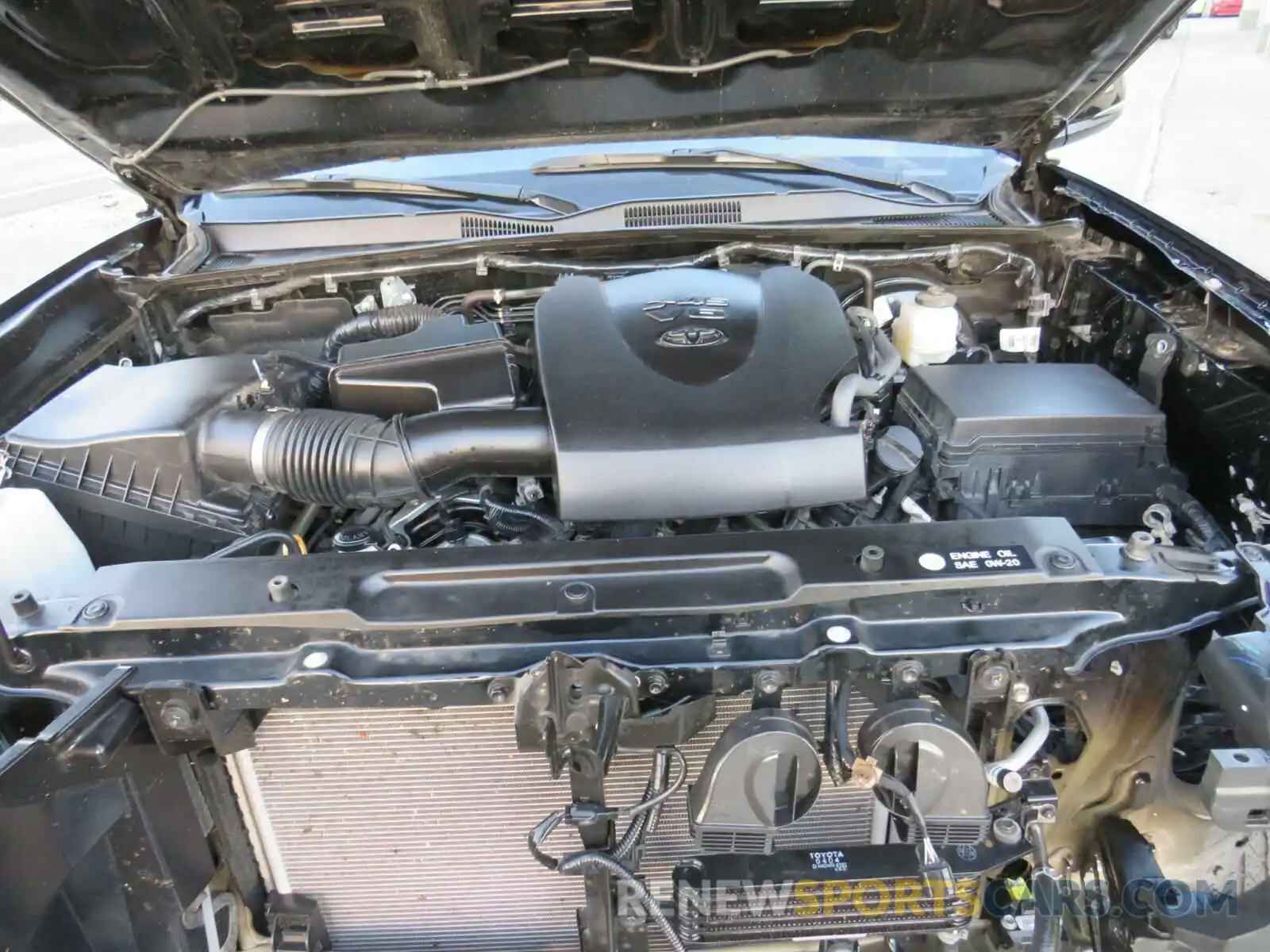 7 Photograph of a damaged car 5TFCZ5AN2KX171644 TOYOTA TACOMA 2019