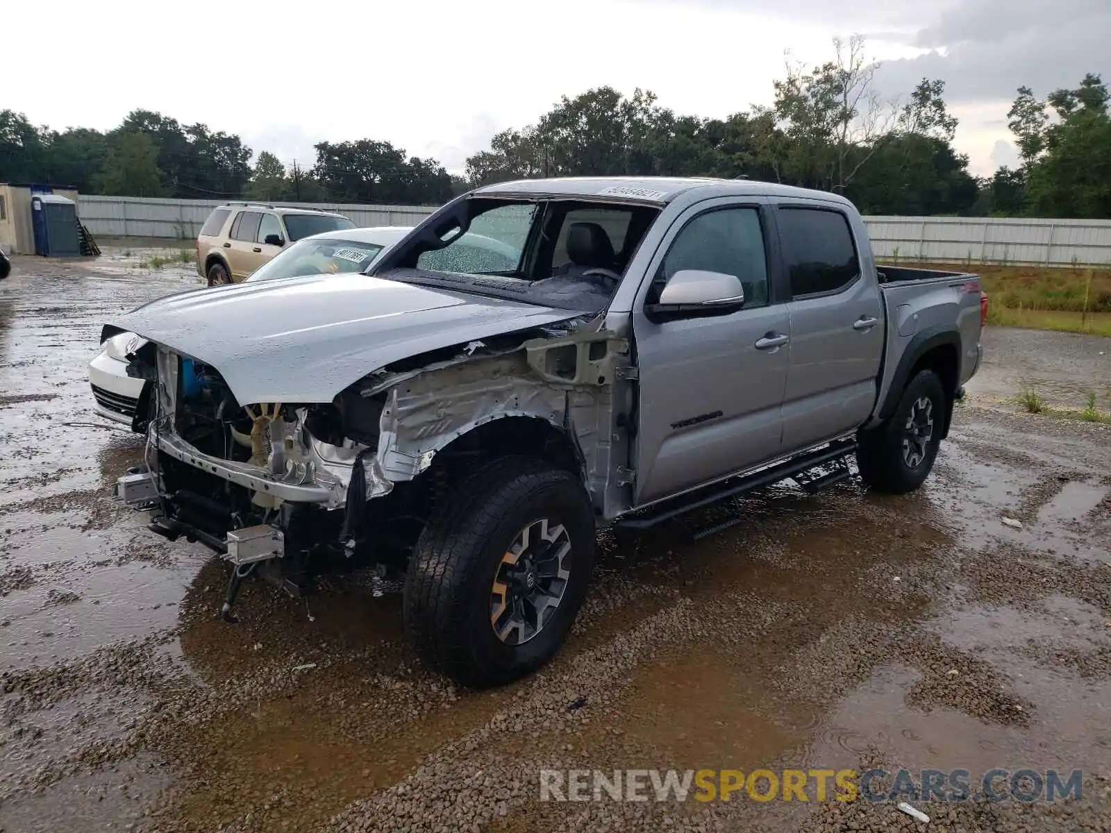 2 Photograph of a damaged car 5TFCZ5AN2KX177833 TOYOTA TACOMA 2019