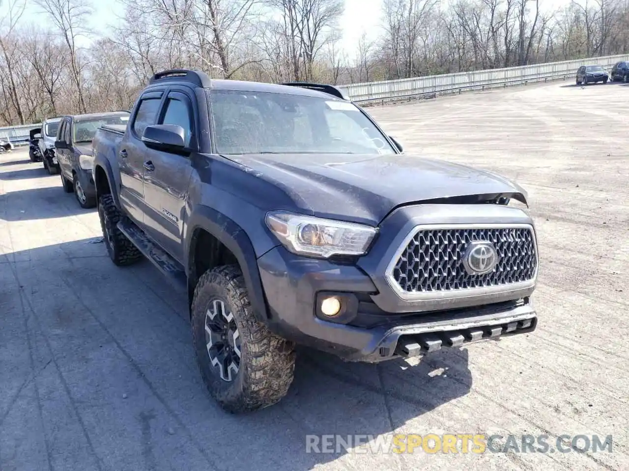 1 Photograph of a damaged car 5TFCZ5AN2KX178139 TOYOTA TACOMA 2019